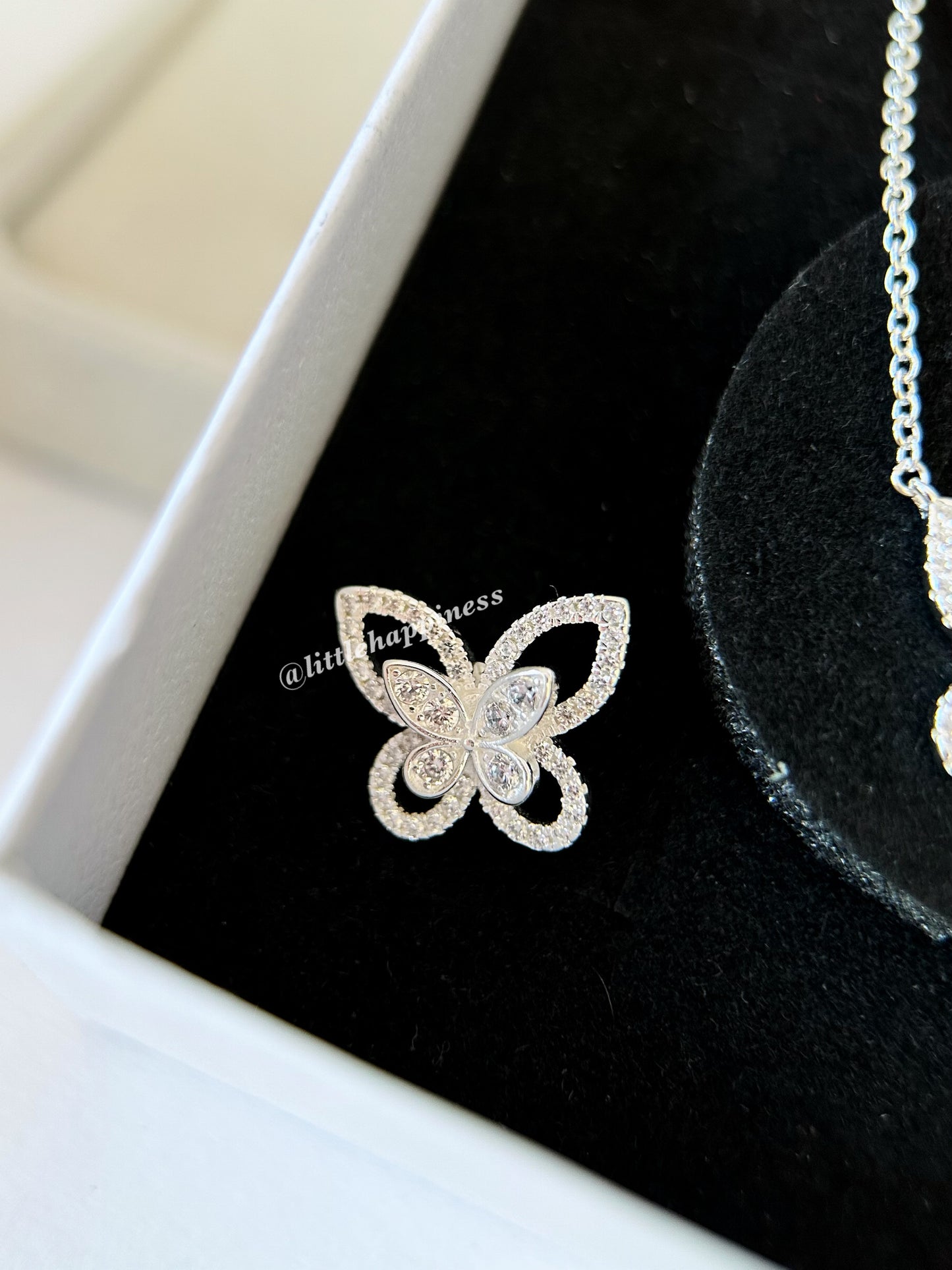 Conjunto Collar + aretes 2 Mariposas Van Cleef