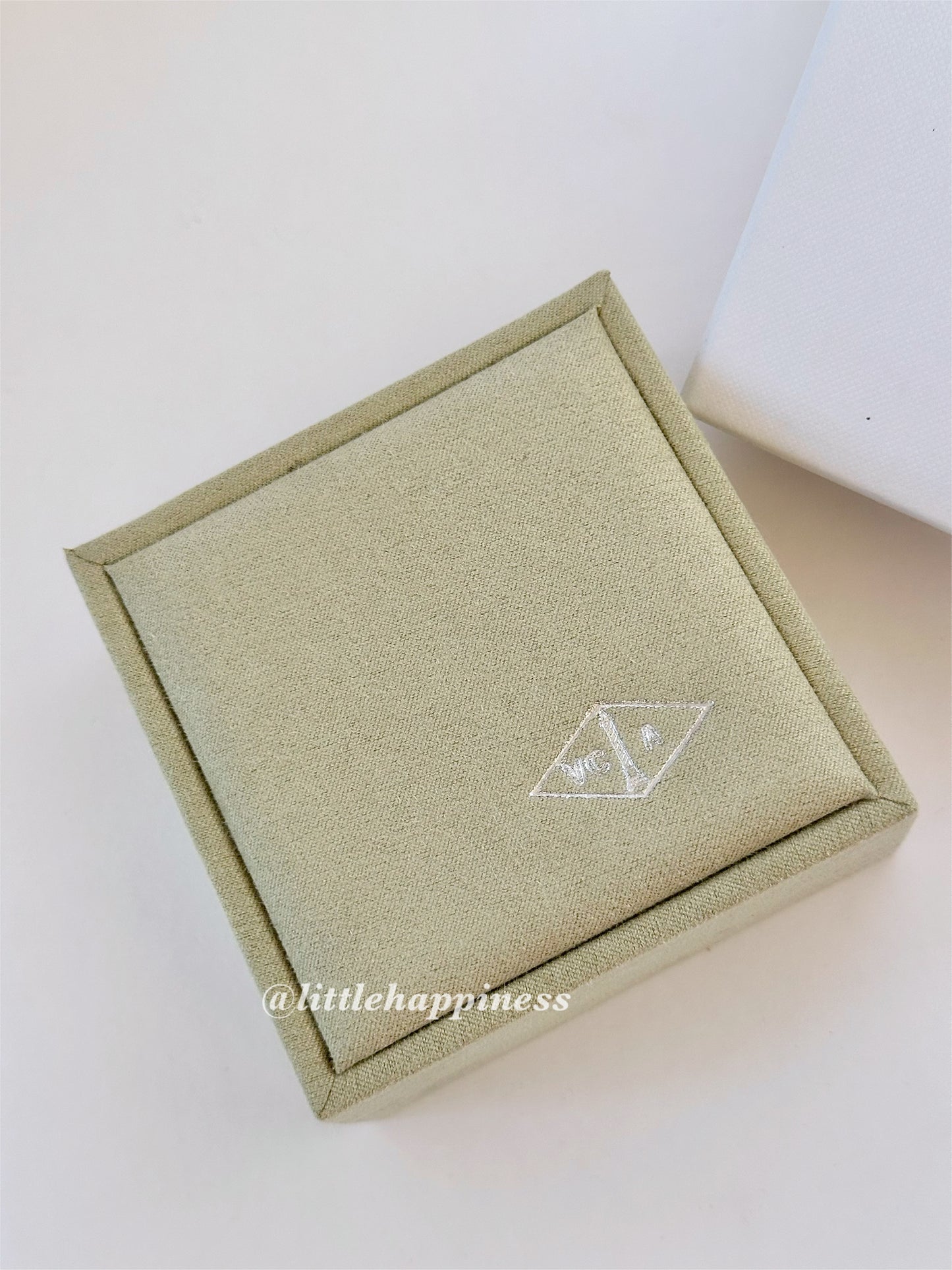 Caja Para Collar y Aretes Van Cleef