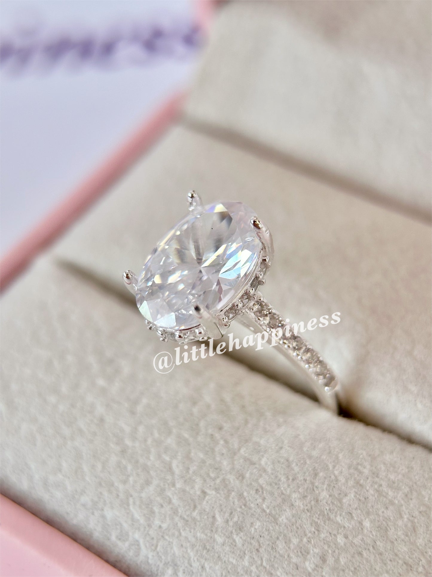 Anillo De Compromiso Ovalado