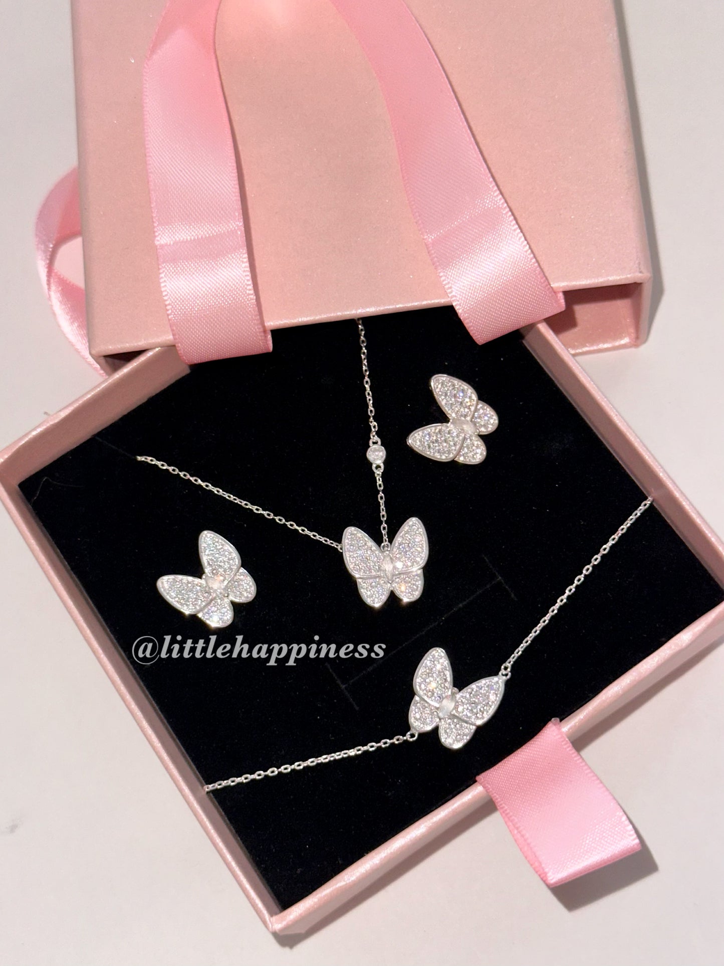 Conjunto Collar + aretes + pulsera Mariposa Van Cleef plateado