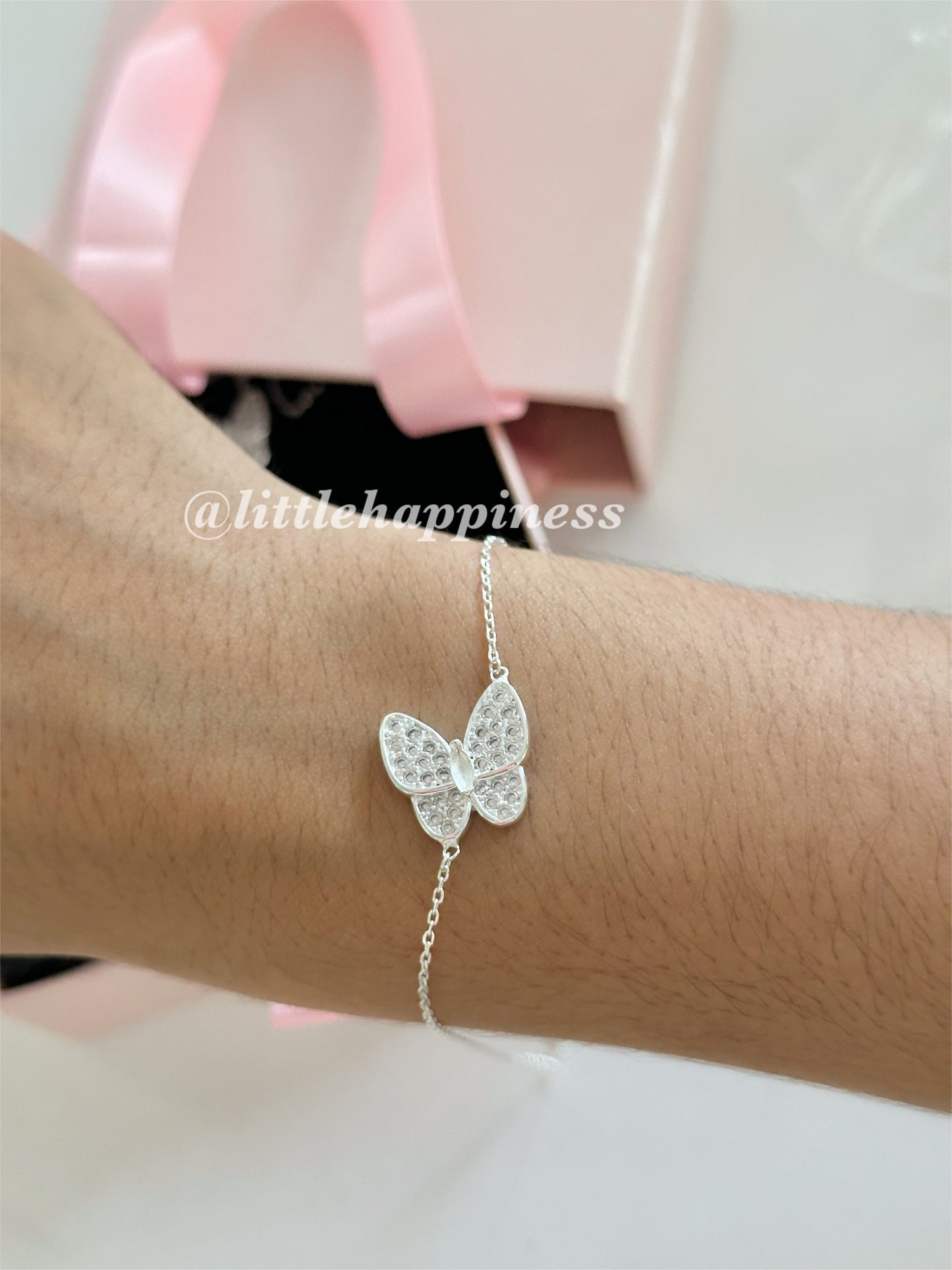 Conjunto Collar + aretes + pulsera Mariposa Van Cleef plateado