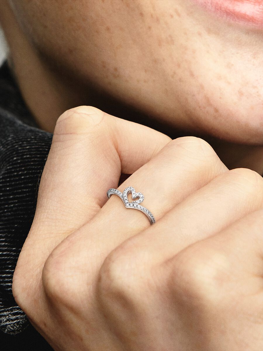 Anillo corazón Brillante