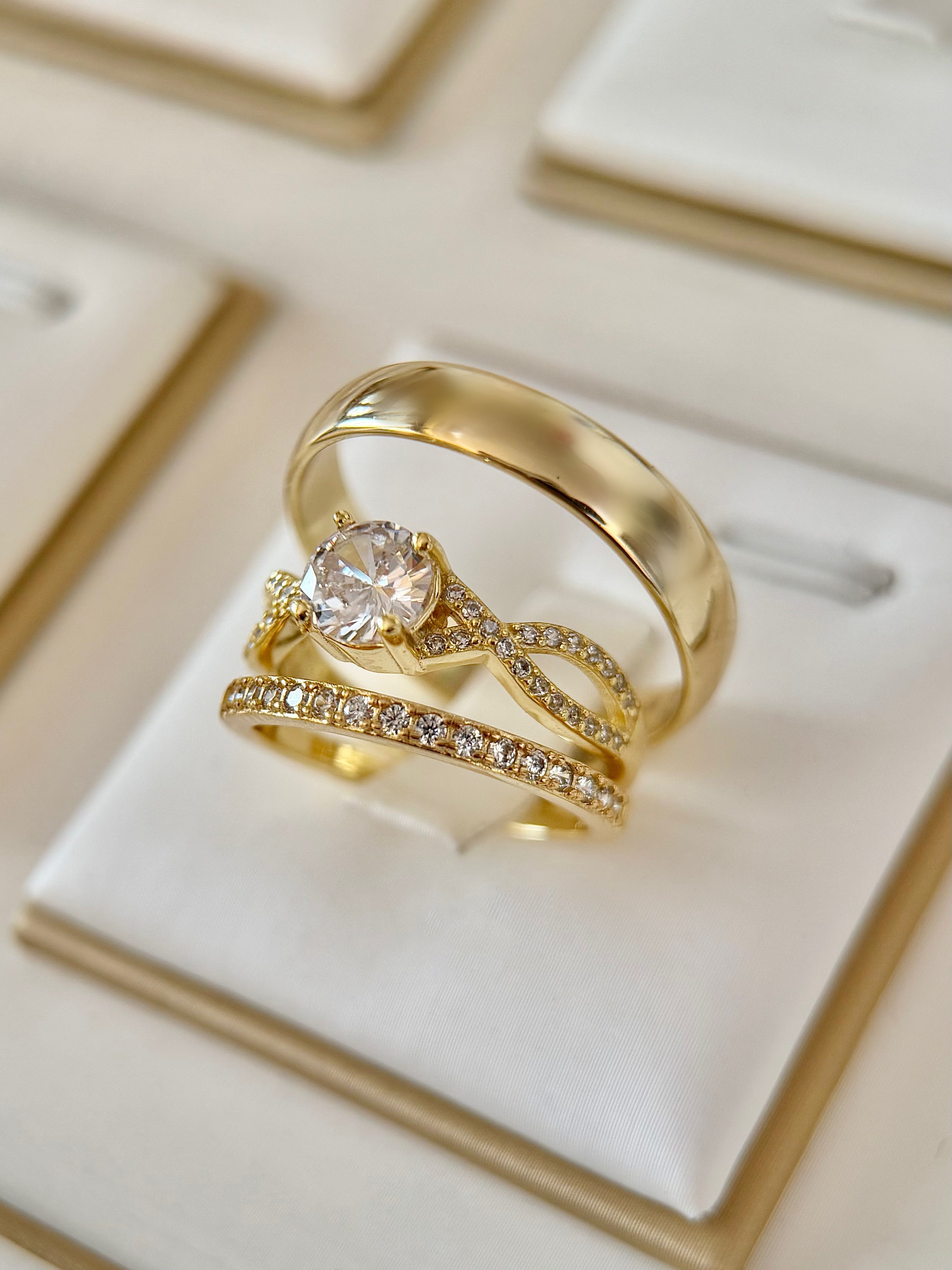 Trío de Boda Bañado en Oro 18k