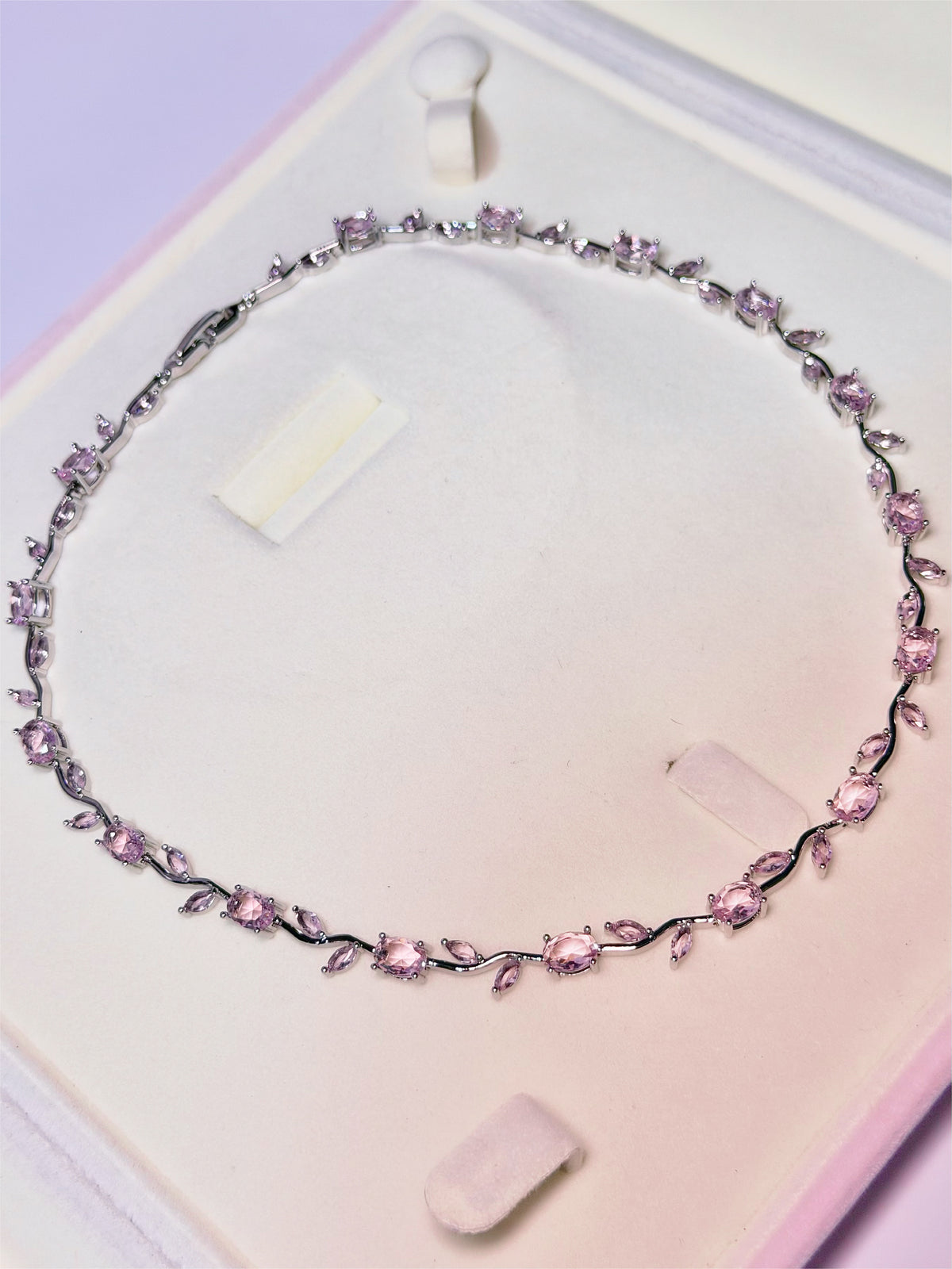 Collar Tulipanes Rosados, Plateado
