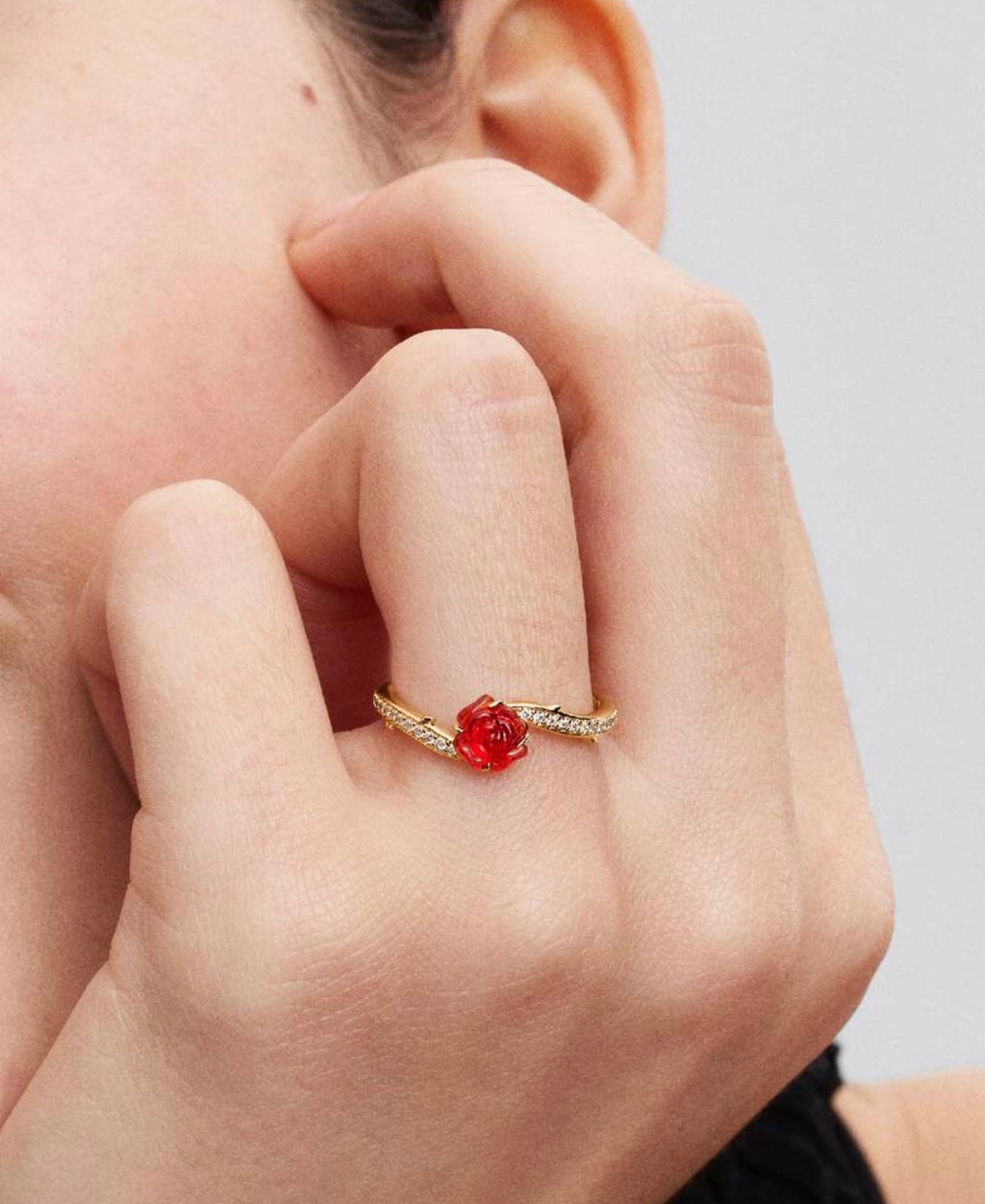 Anillo Rosa Encantada de La Bella y la Bestia de Disney