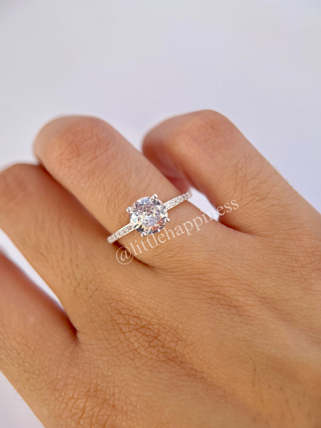 Anillo De Compromiso Corte Redondo