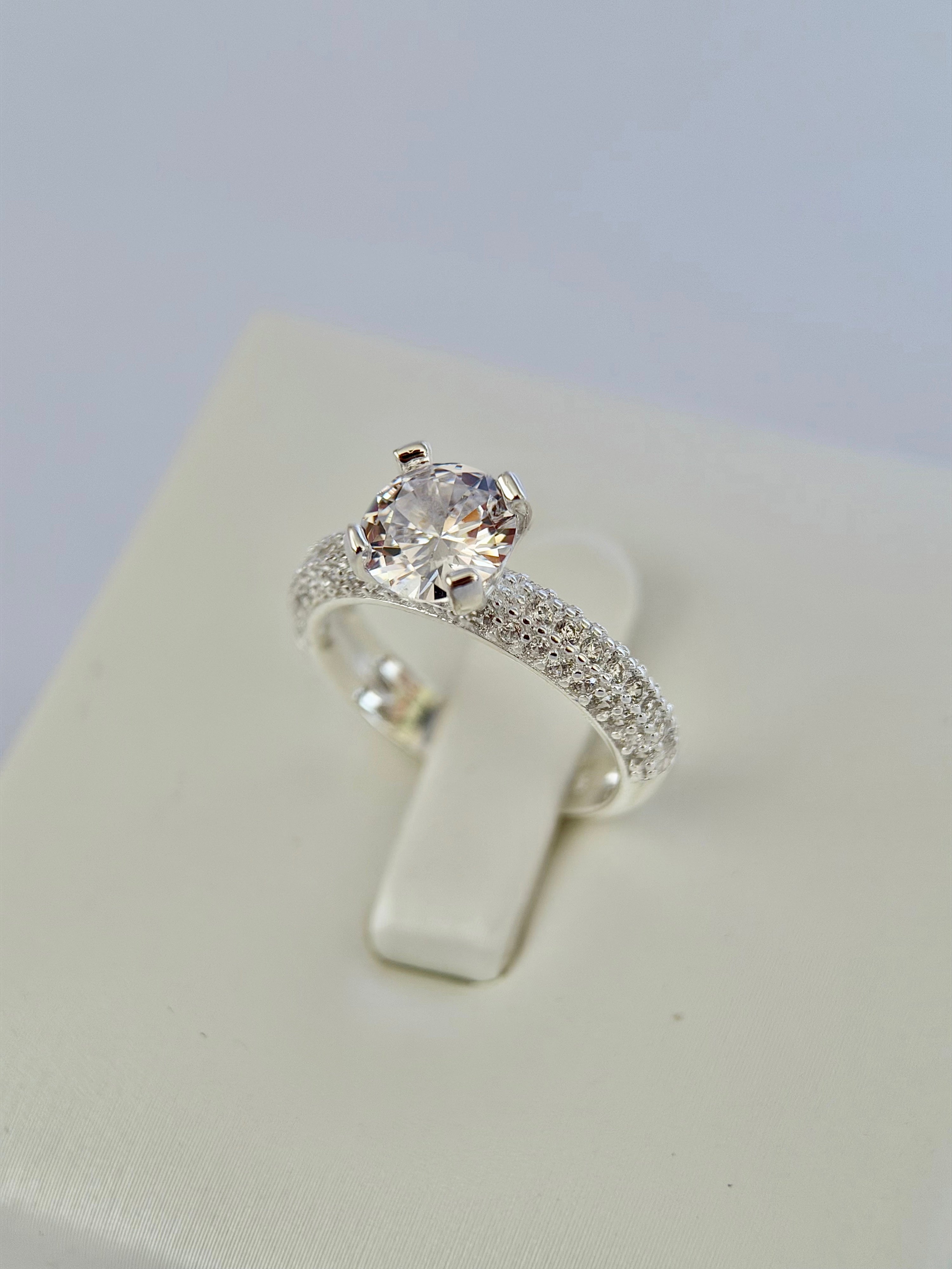 Anillo de Compromiso