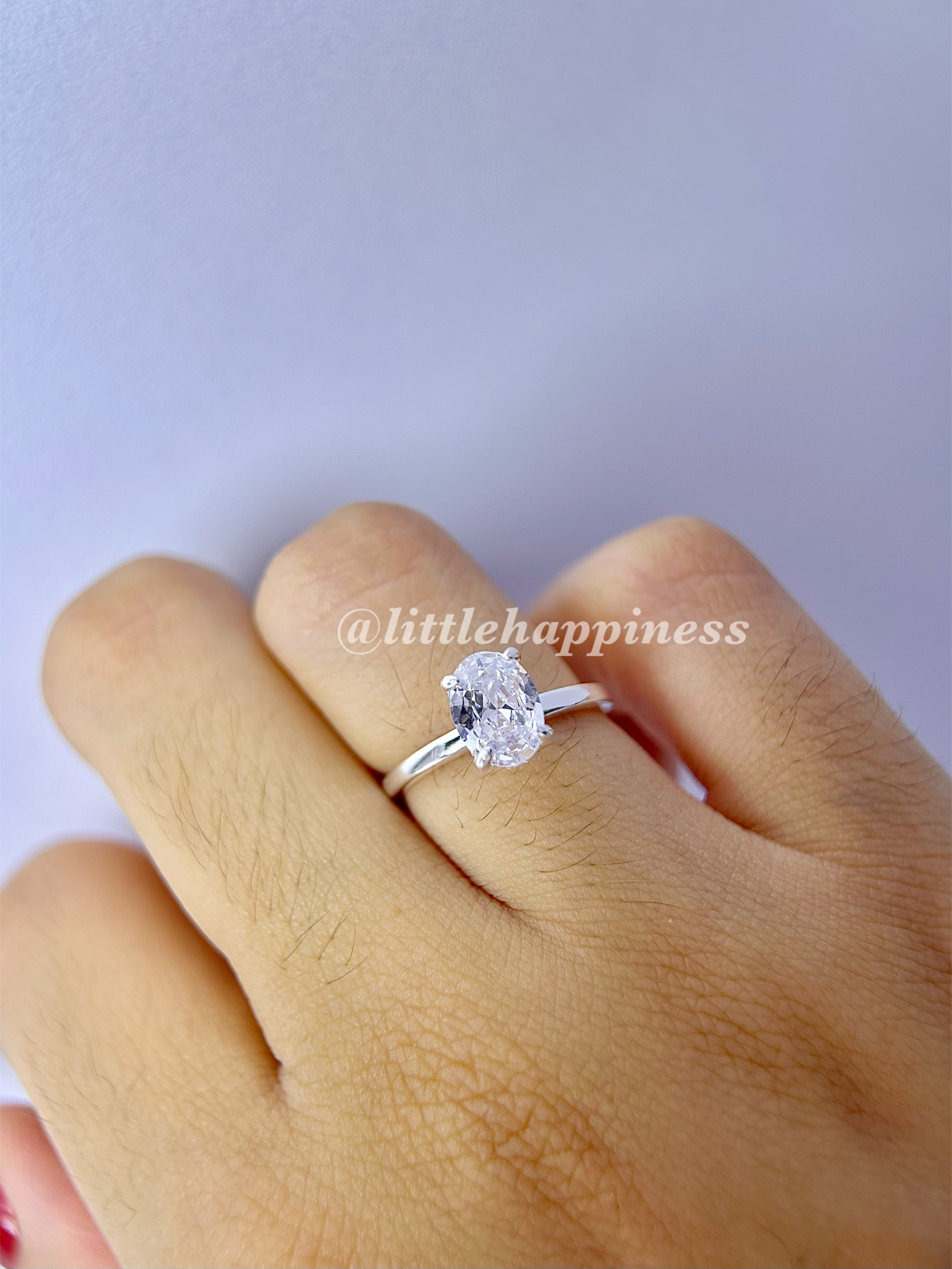 Anillo Compromiso Corte Ovalado Pequeño