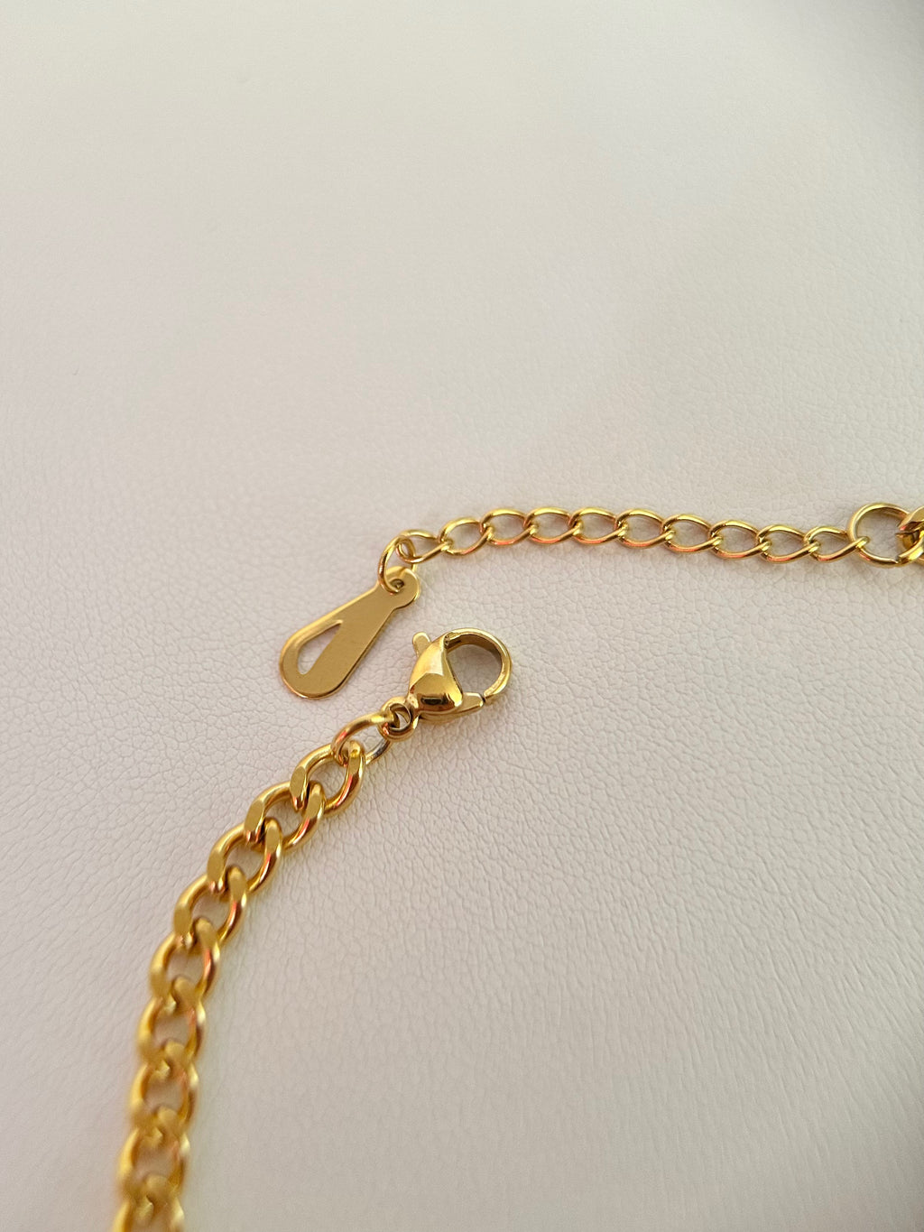 Guillo con Placa Grabable Dorado, Acero Inoxidable