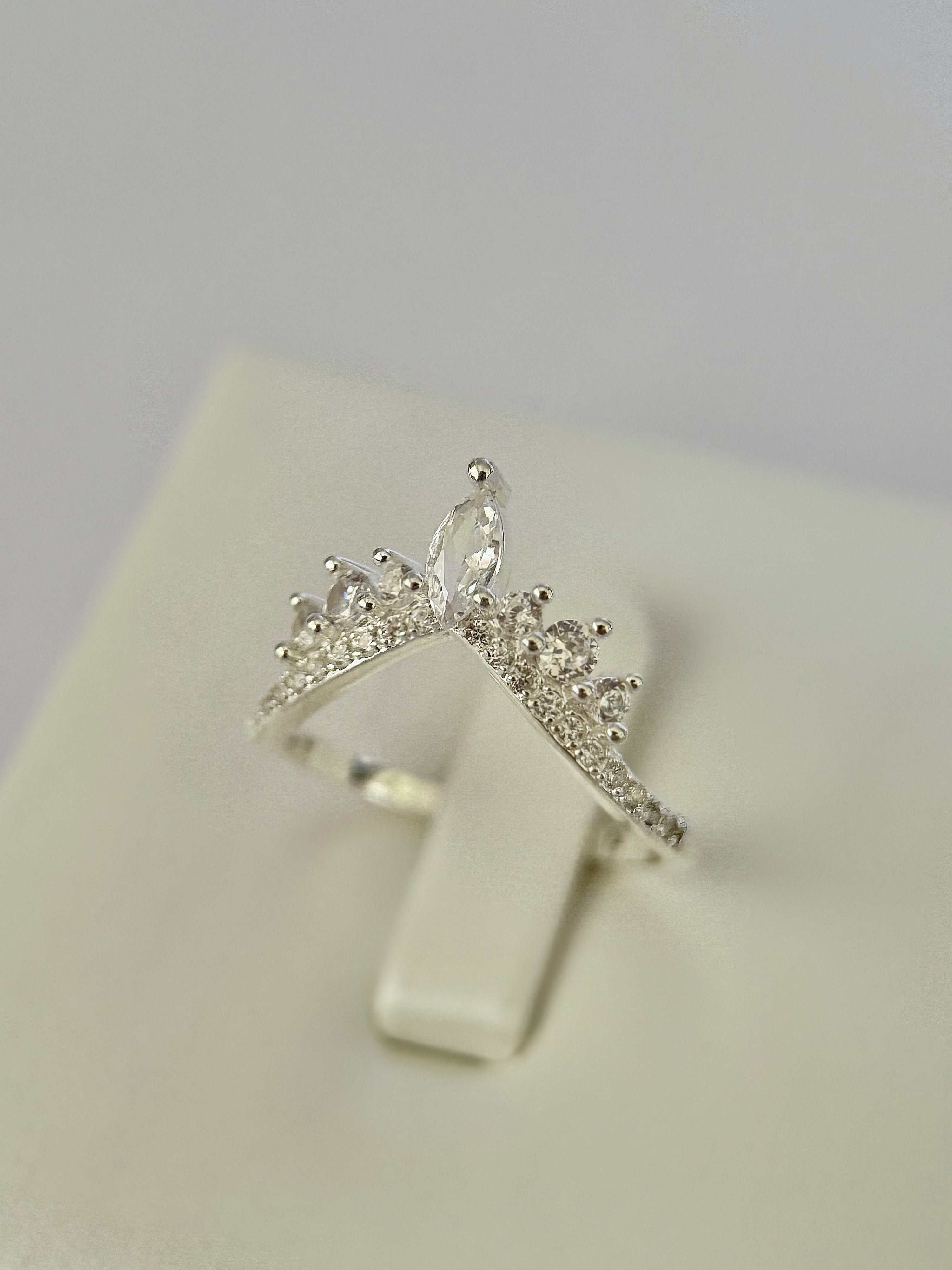 Anillo Corona