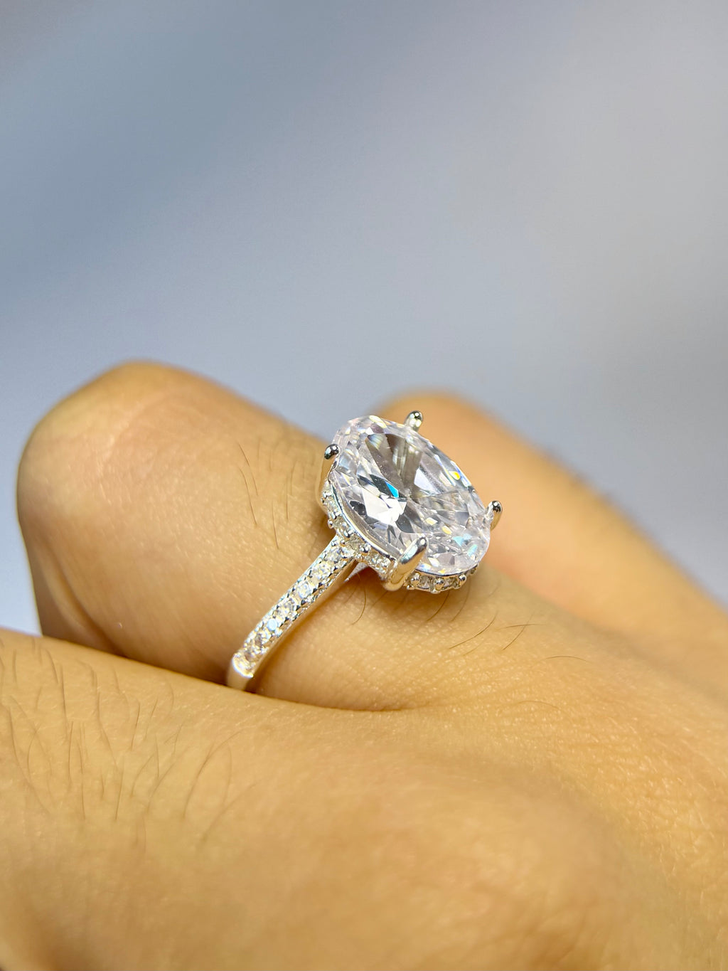 Anillo De Compromiso Ovalado