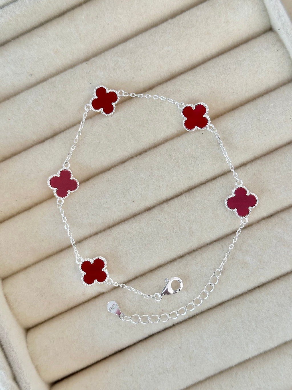 Pulsera Mini Tréboles Rojos