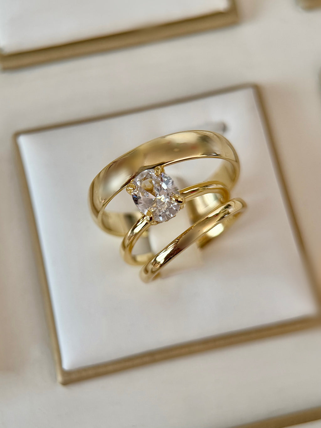 Trío De Boda bañado en Oro 18K