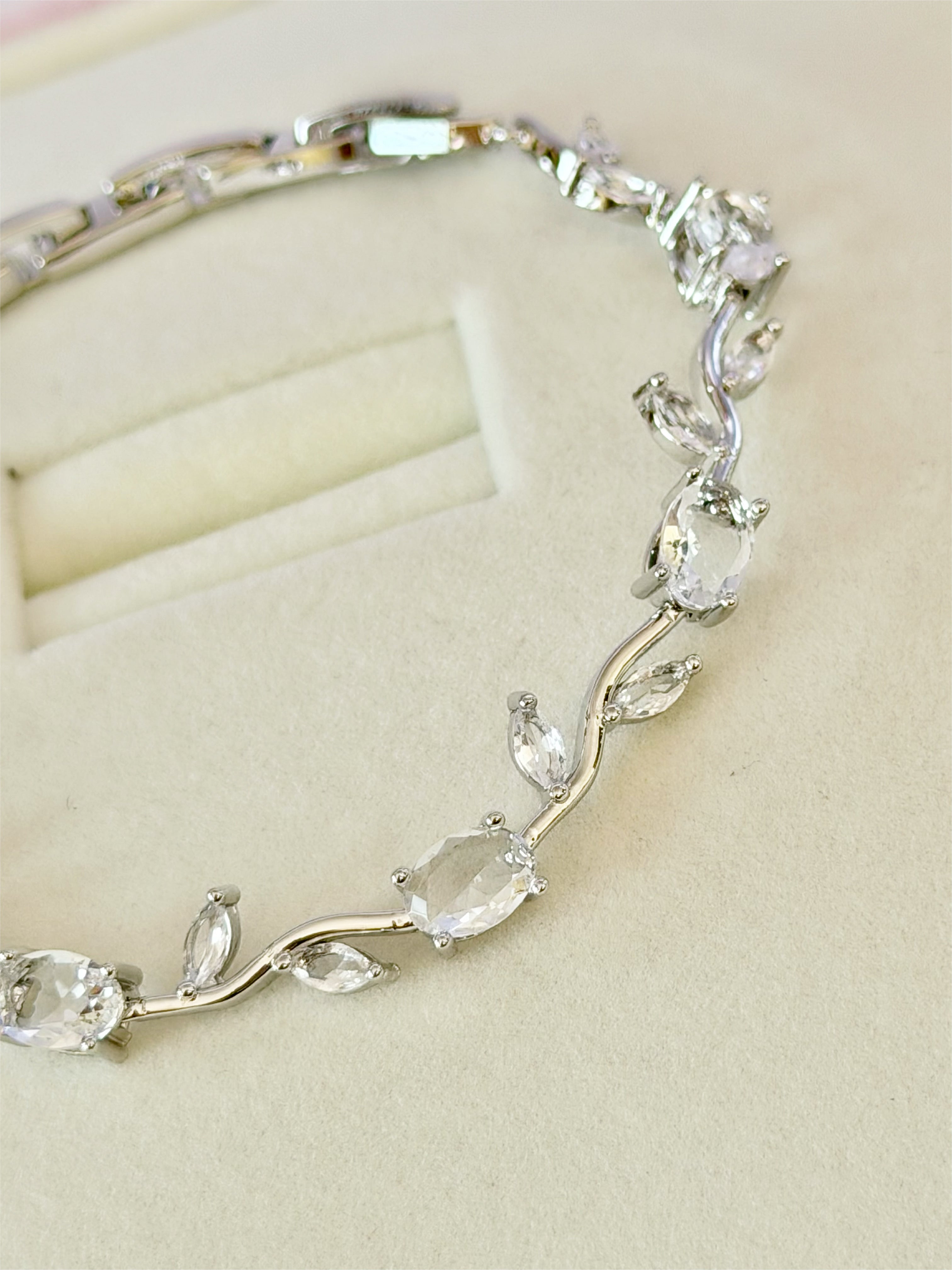 Pulsera Tulipanes Blanco