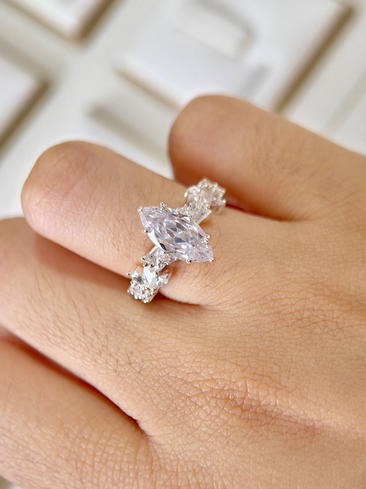 Anillo Compromiso corte Marquesa