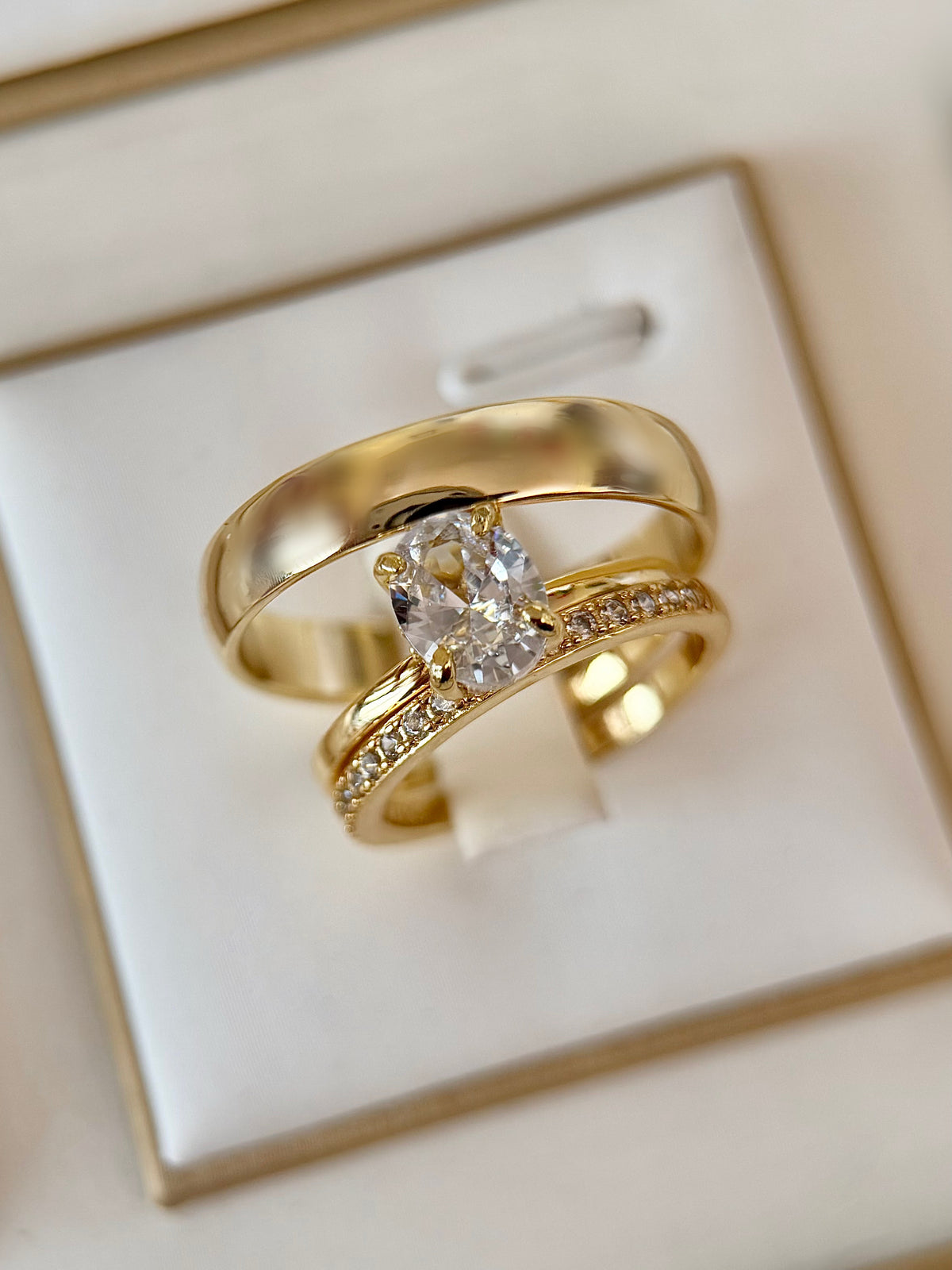 Trío De Boda bañado en Oro 18K