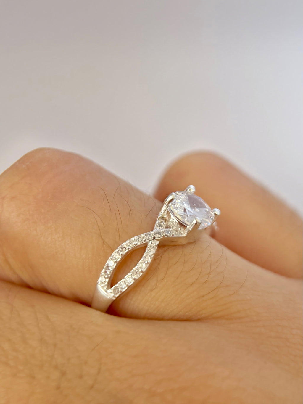 Anillo Compromiso, Infinito