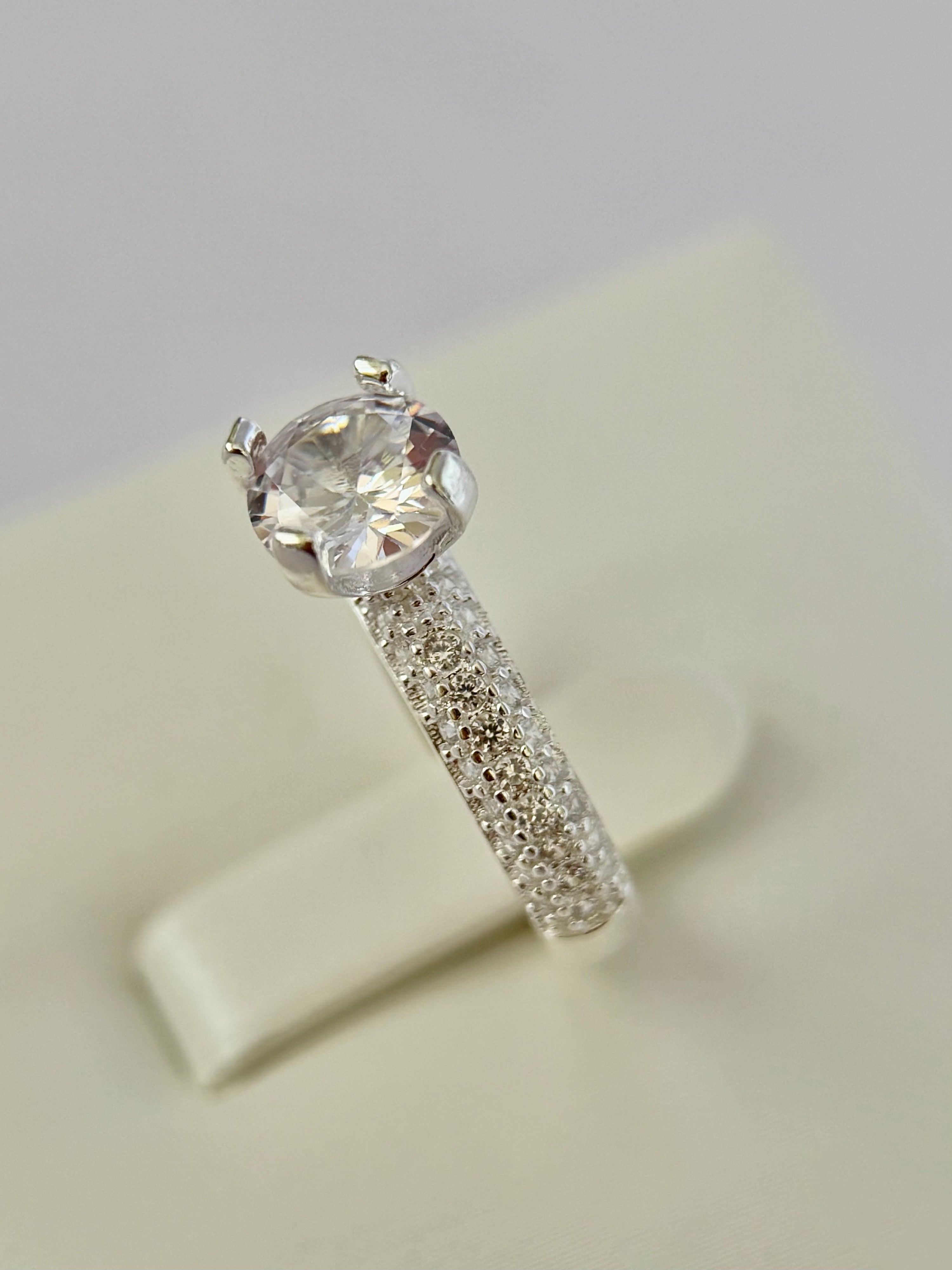 Anillo de Compromiso