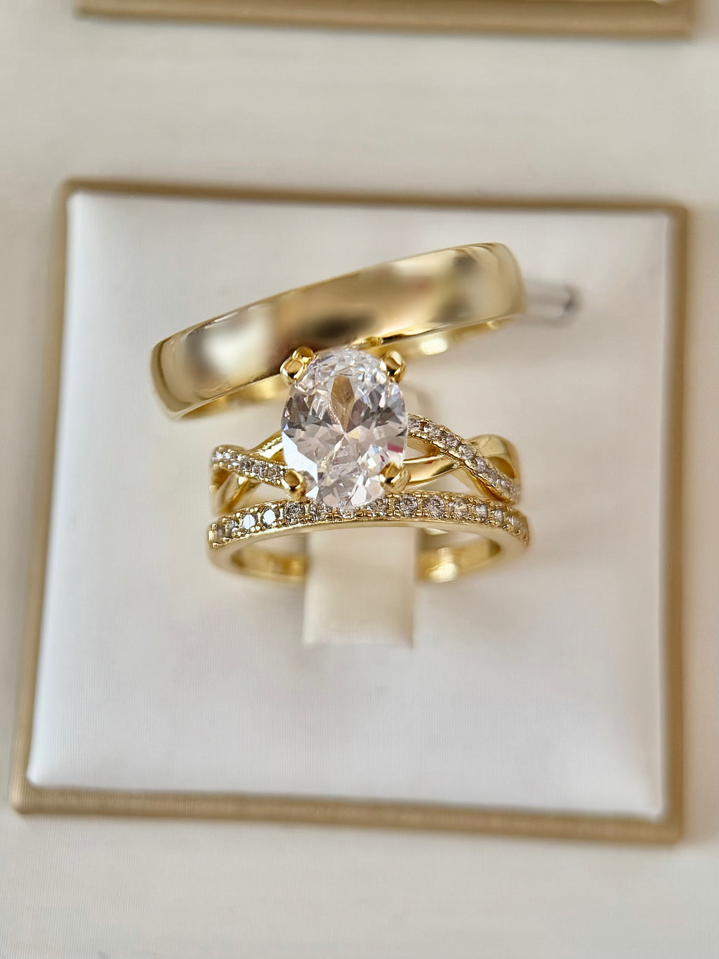 Trío De Boda bañado en Oro 18k