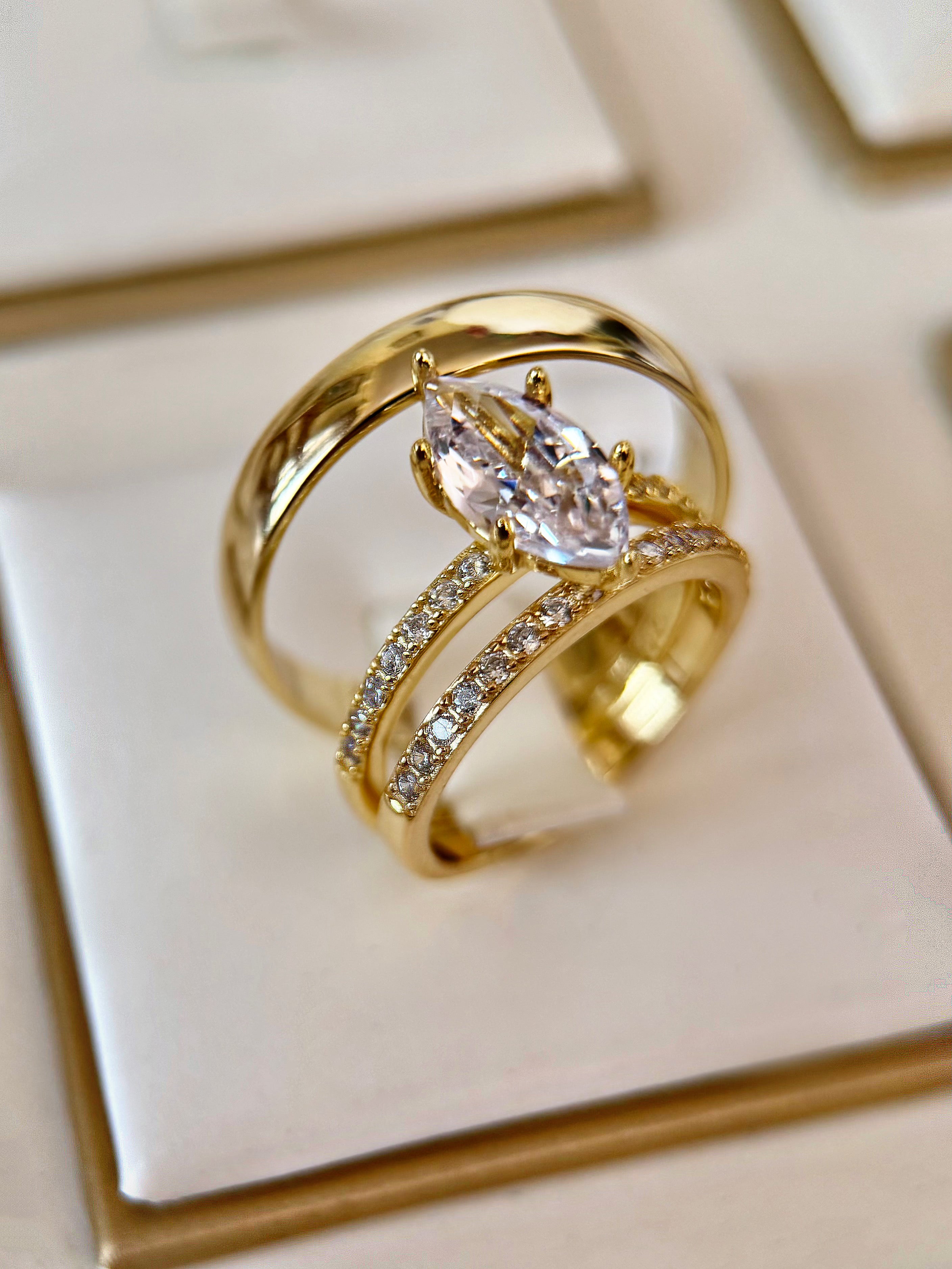Trío De Boda bañado en Oro 18k