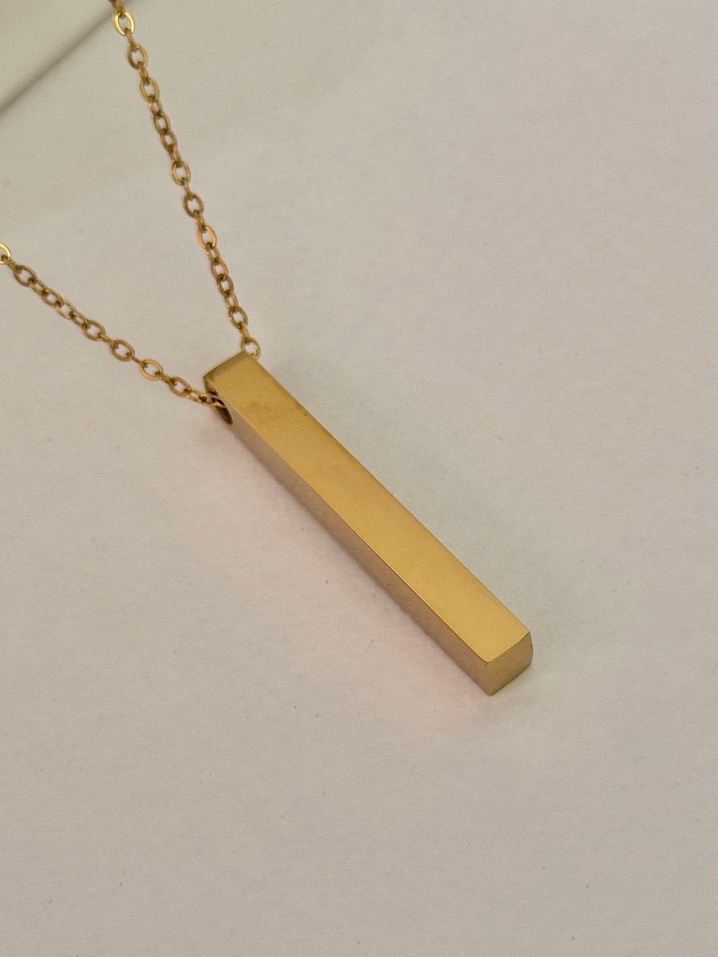 Collar grabable Cilindro 3D Dorado, Acero Inoxidable