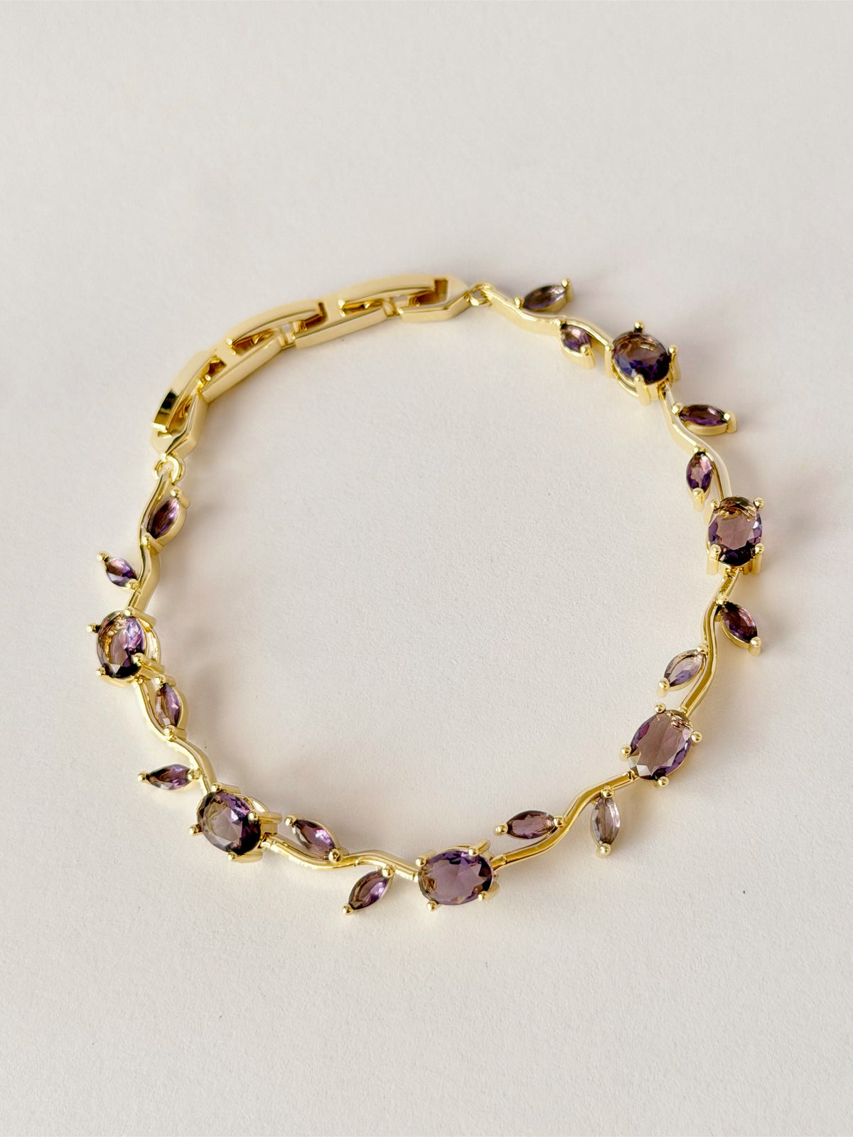 Pulsera Tulipanes Morado Dorada
