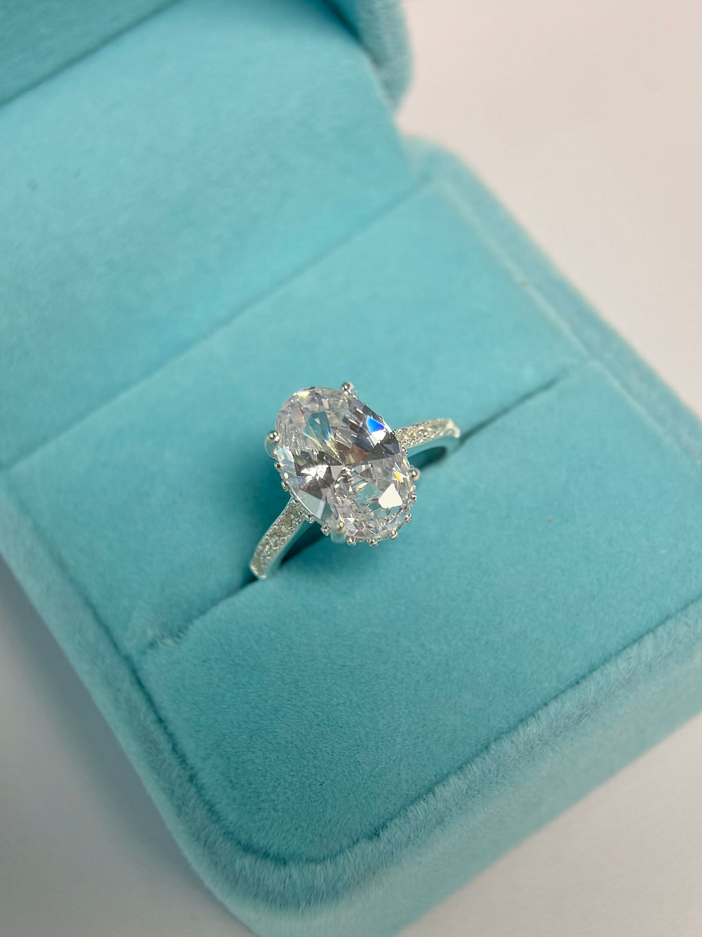 Anillo De Compromiso Ovalado