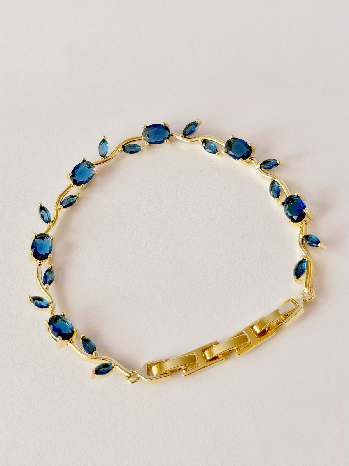 Pulsera tulipanes Azules Dorada