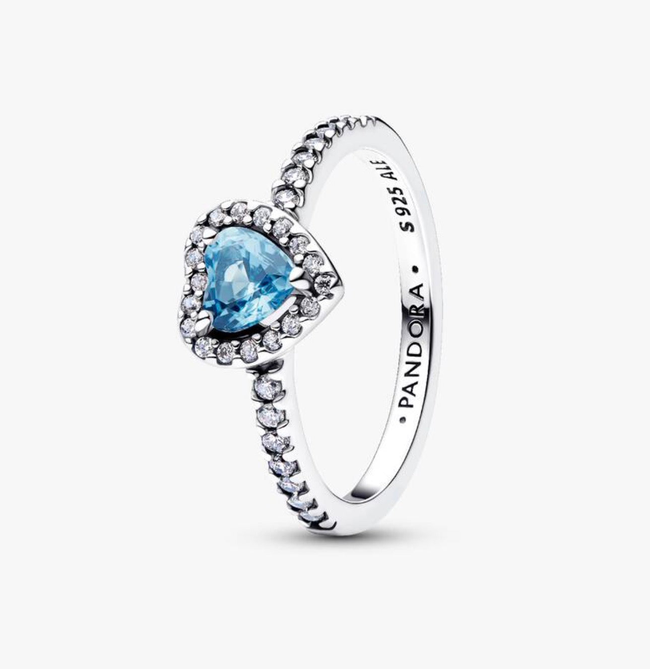 Anillo Corazón Nivelado Azul Claro