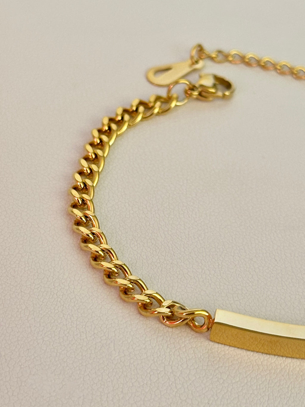 Guillo con Placa Grabable Dorado, Acero Inoxidable