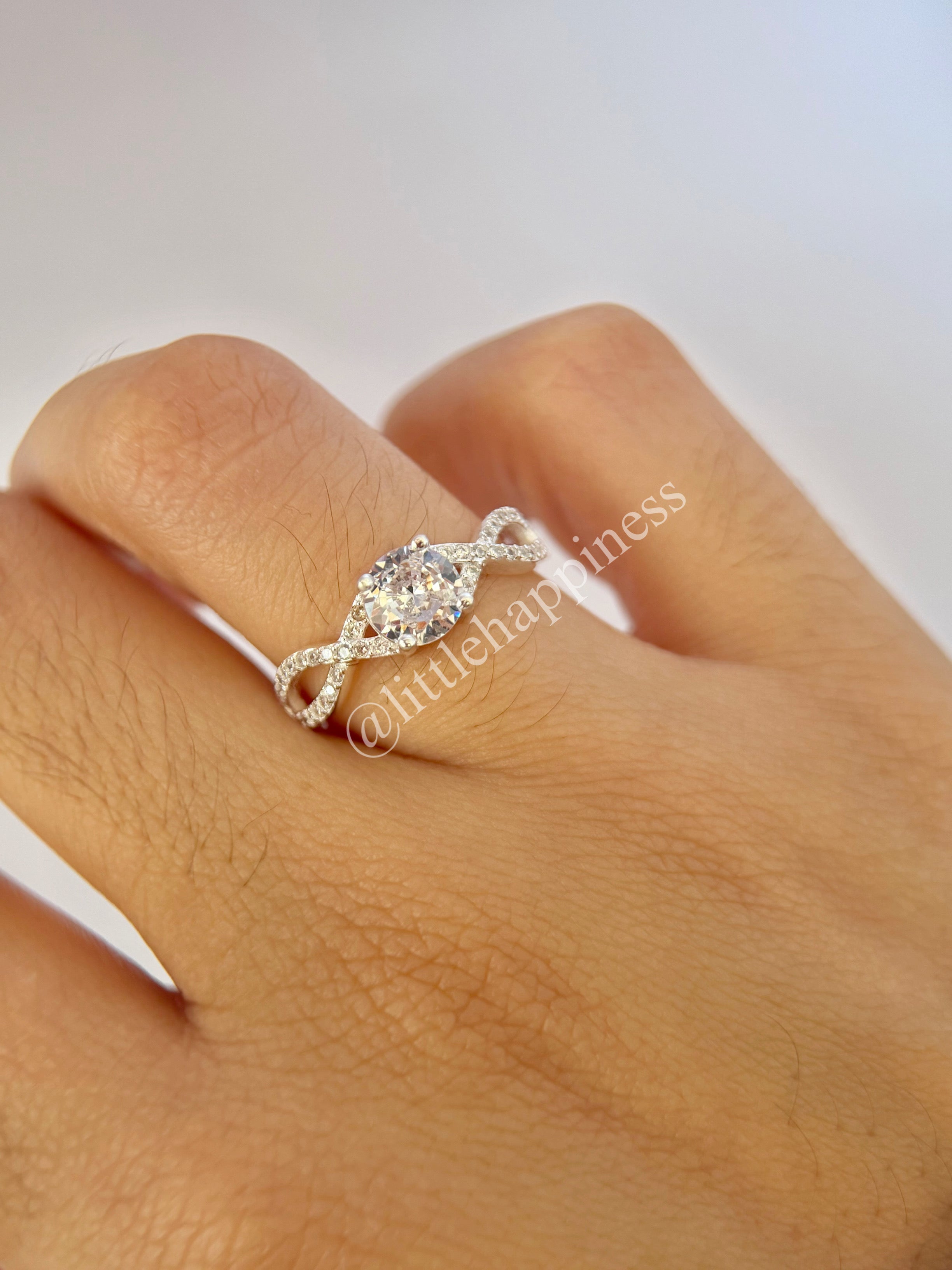 Anillo Compromiso, Infinito