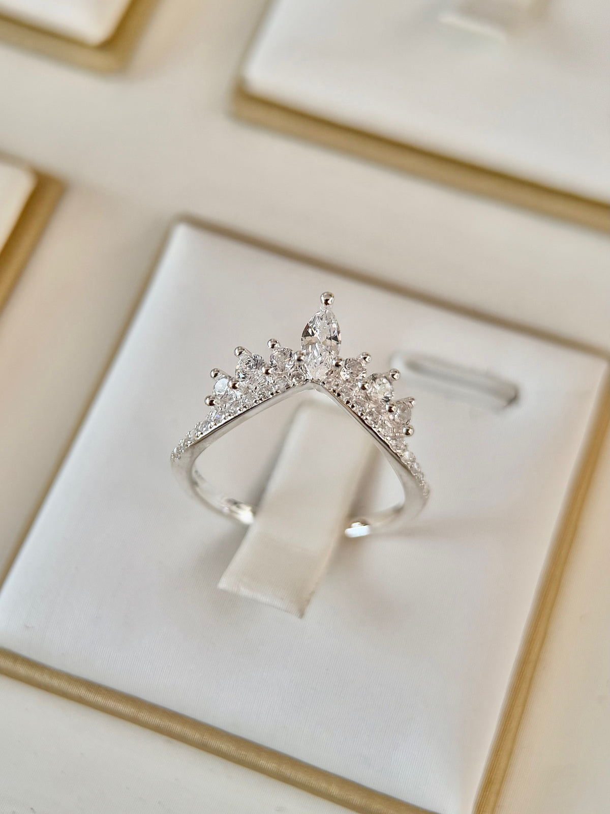 Anillo Corona
