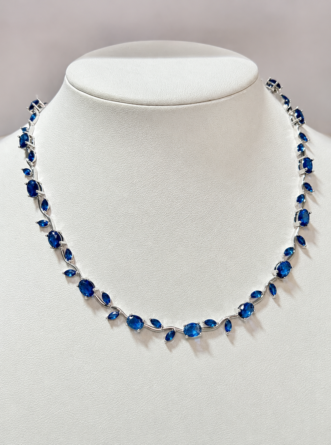 Collar Tulipanes Azules, Plateado