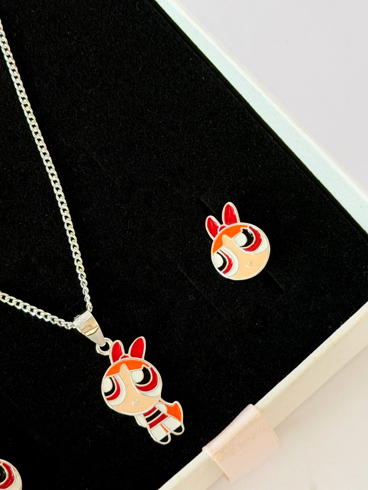 Conjunto Collar y aretes Bombón, chicas superpoderosas
