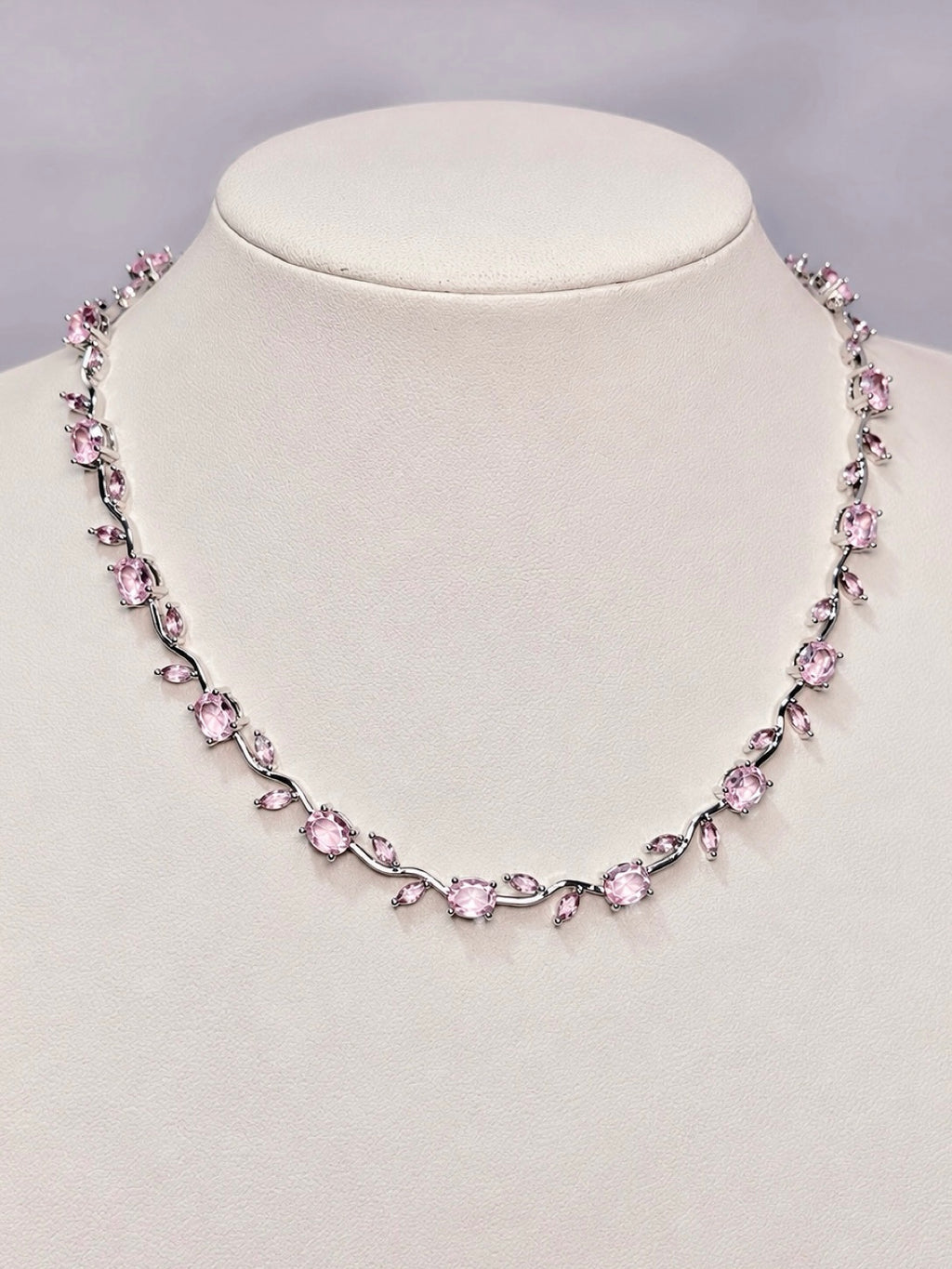 Collar Tulipanes Rosados, Plateado