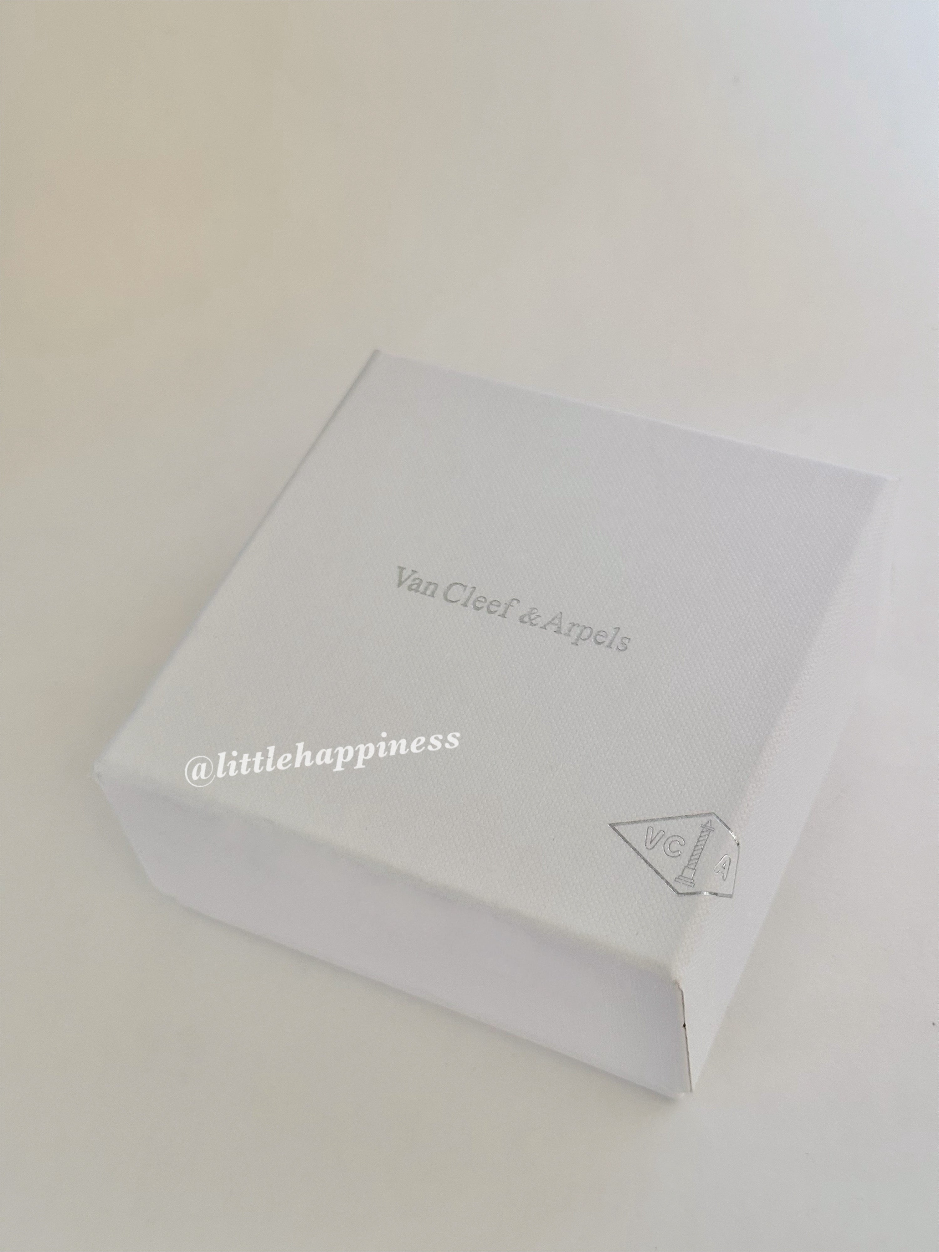 Caja Para Collar y Aretes Van Cleef