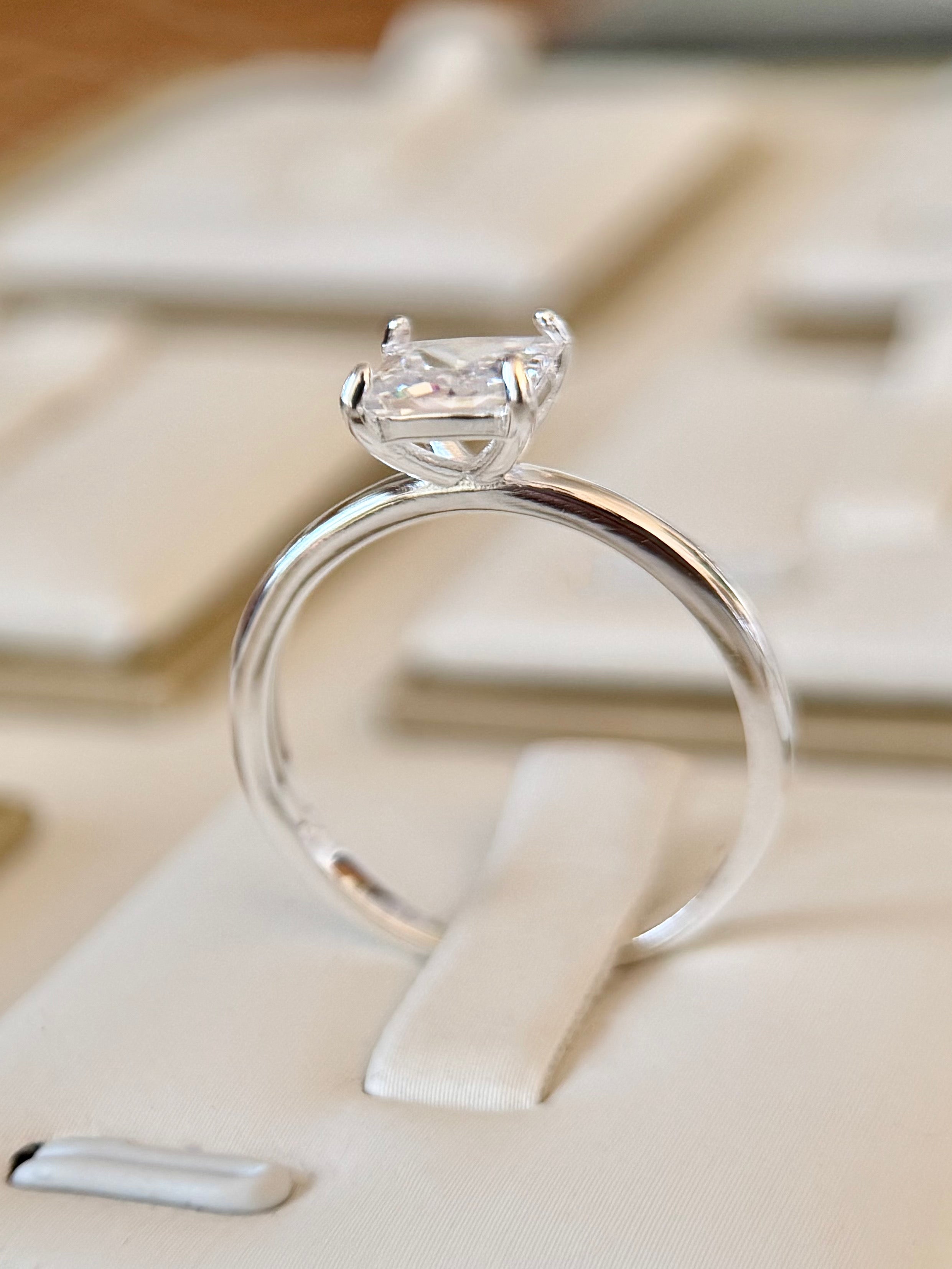 Anillo compromiso Corte Princesa