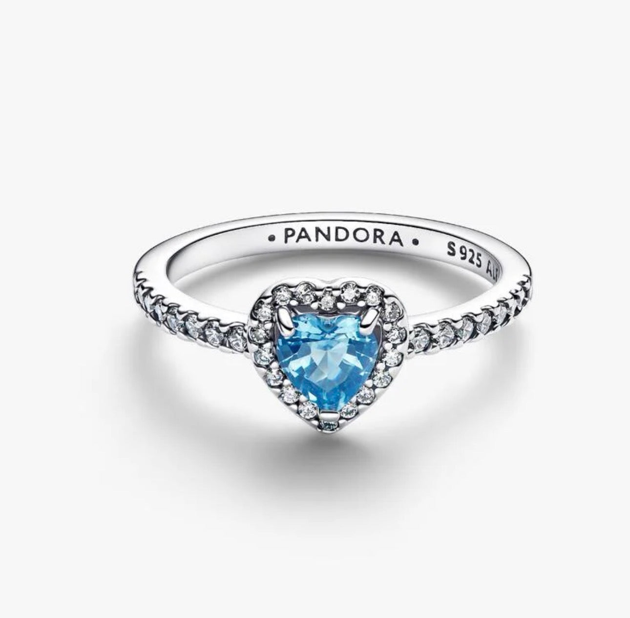 Anillo Corazón Nivelado Azul Claro