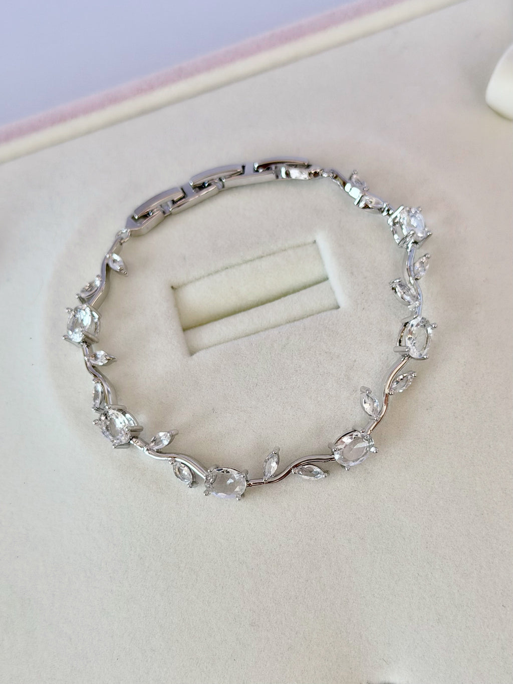Pulsera Tulipanes Blanco