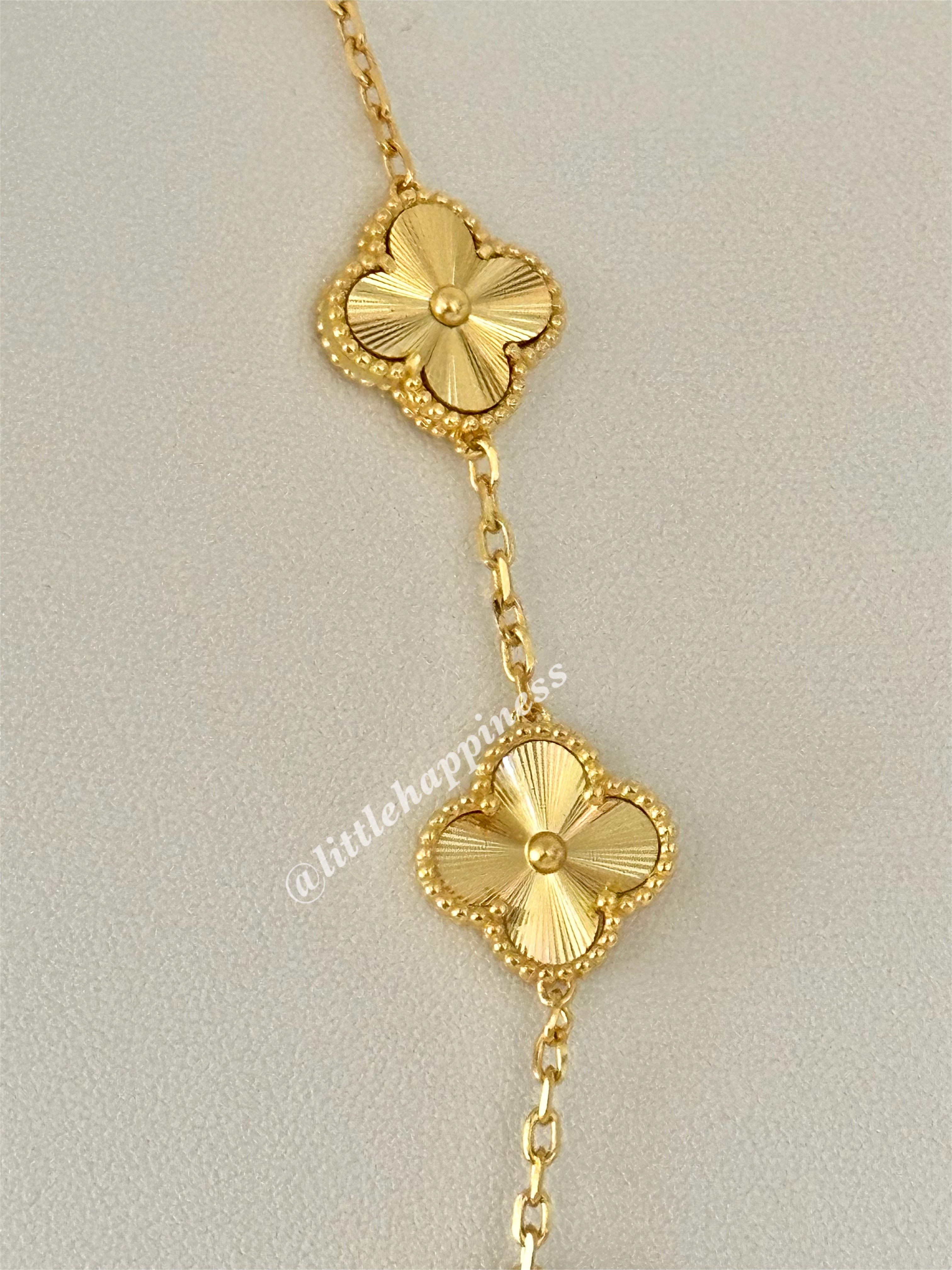 Collar 10 tréboles Dorado