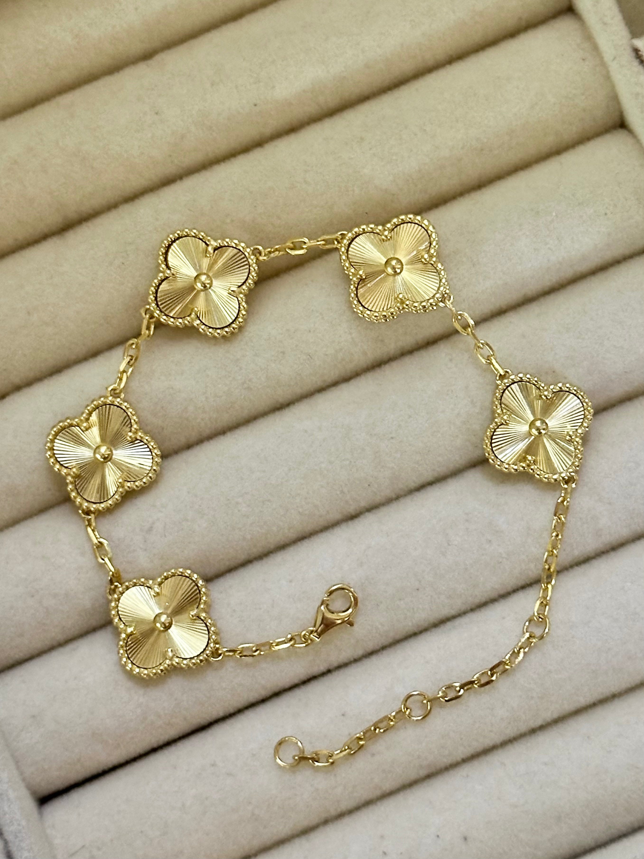 Pulsera Tréboles Dorados