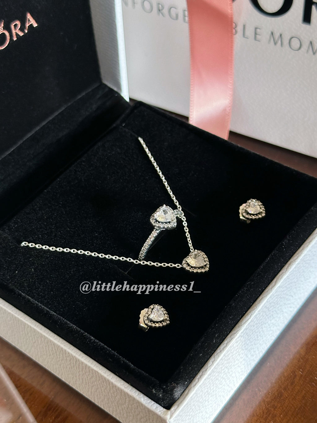 Set Completo Corazón Relieve Trasparente