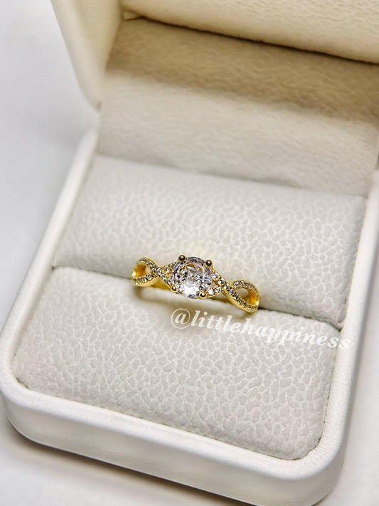 Anillo de Compromiso Infinito, Dorado