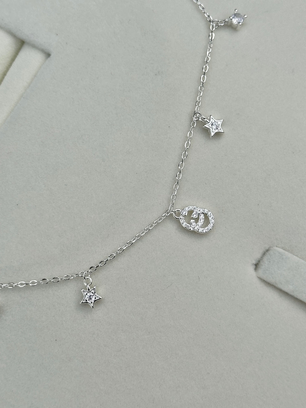 Guillo De Pie, Plata 925