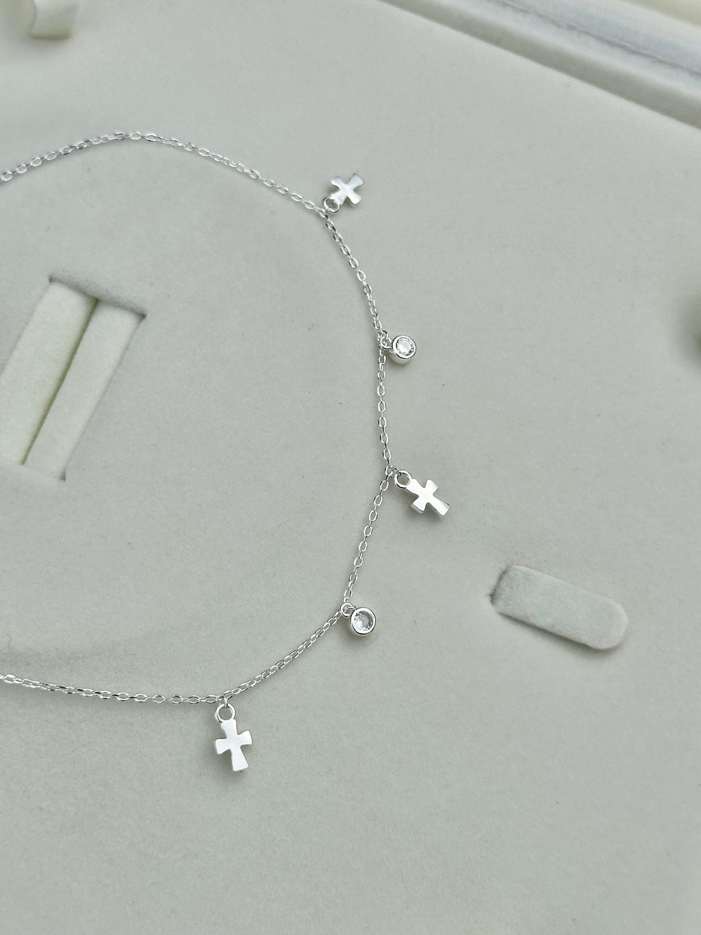 Guillo De Pie, Plata 925