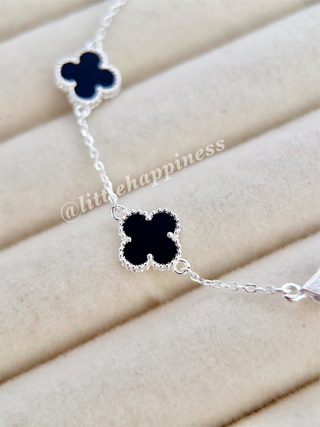 Pulsera Mini Tréboles Negros