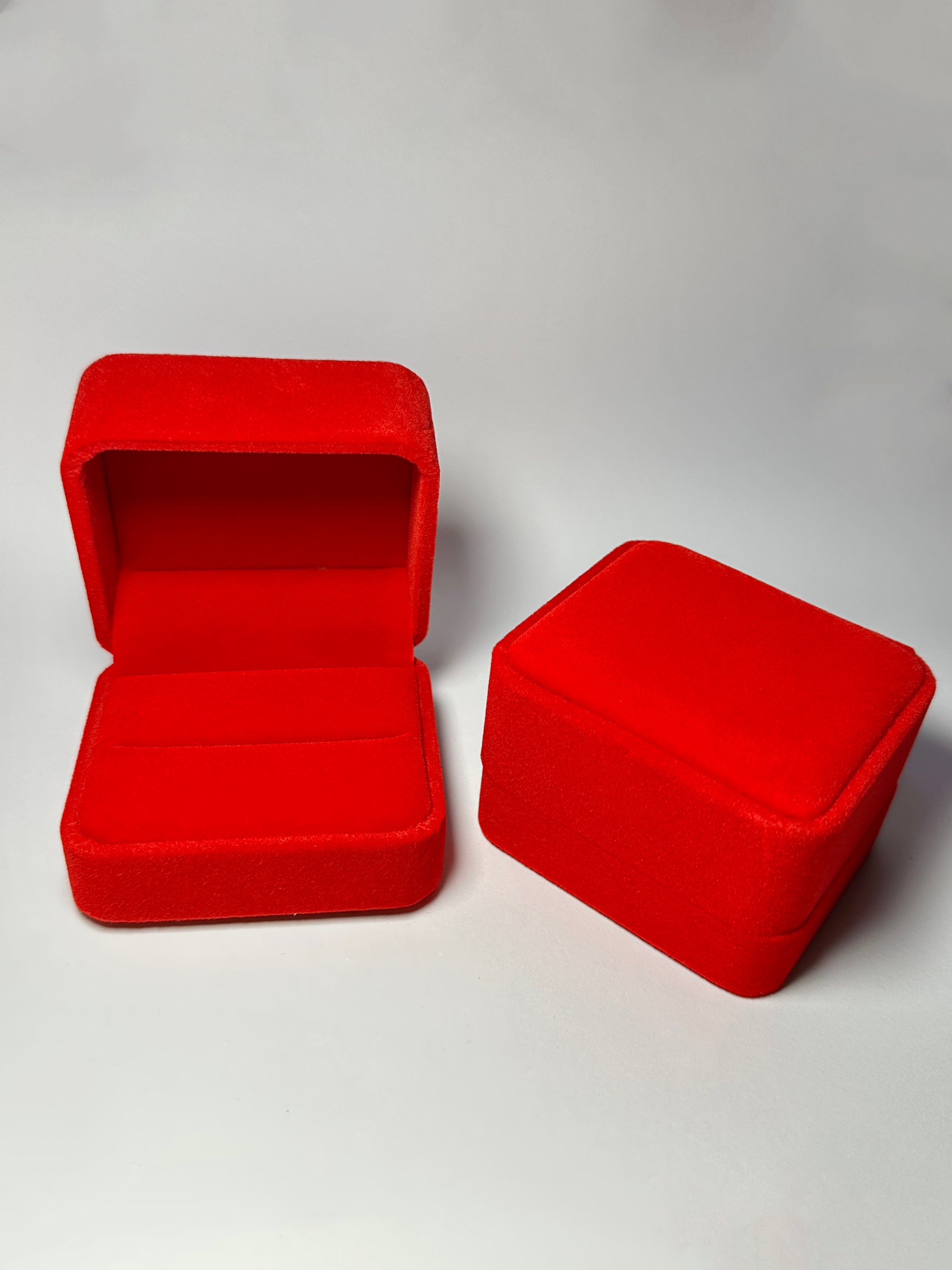 Caja Roja Para Trio de Boda