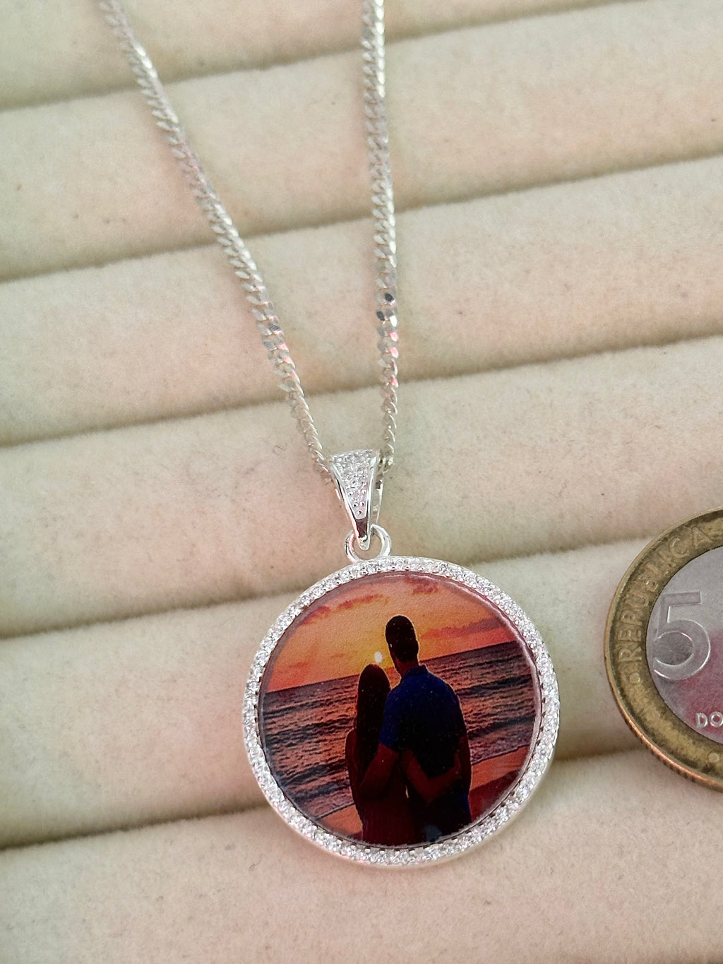 Cadena + Medalla Personalizada Pequeña