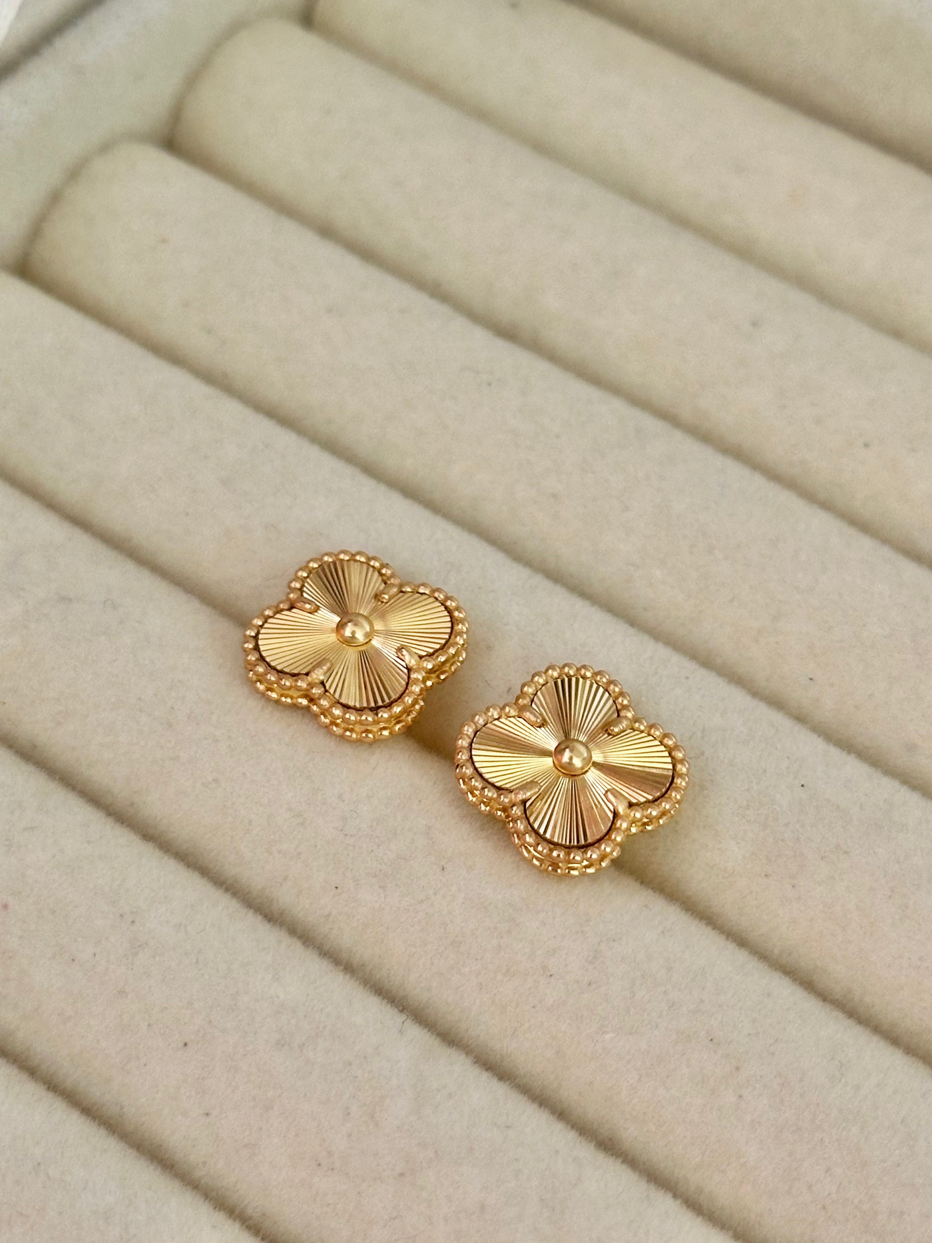 Aretes tréboles Dorados