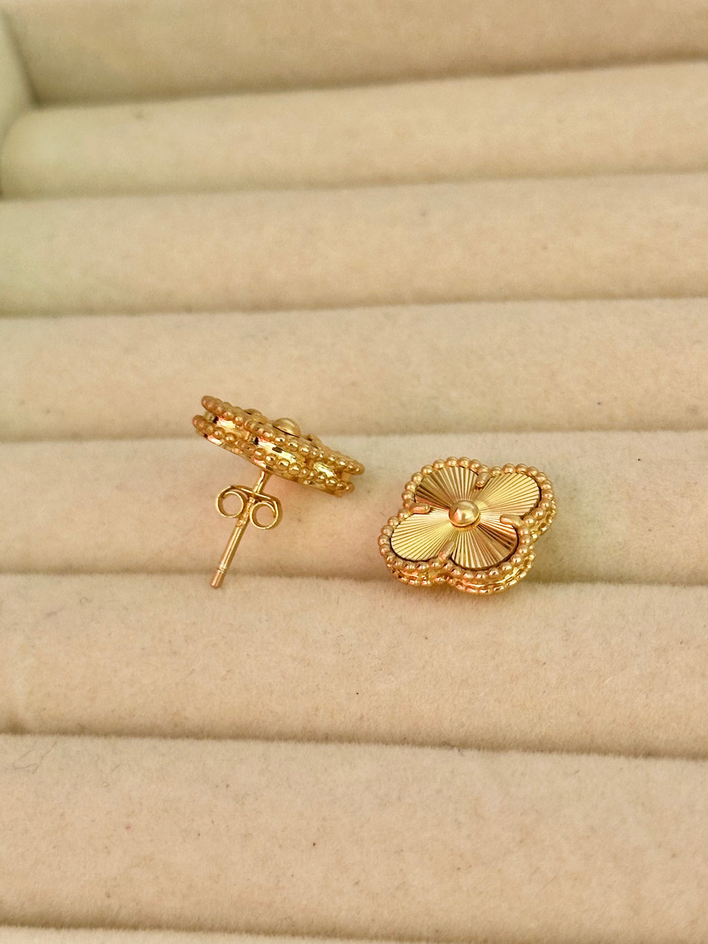 Aretes tréboles Dorados